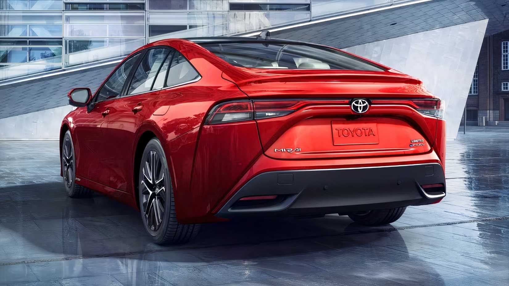 2025 Toyota Mirai rear 3/4 shot