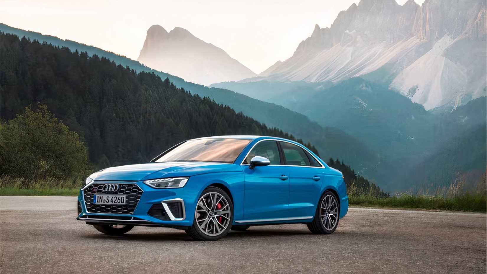 2025 Audi S4 front 3/4