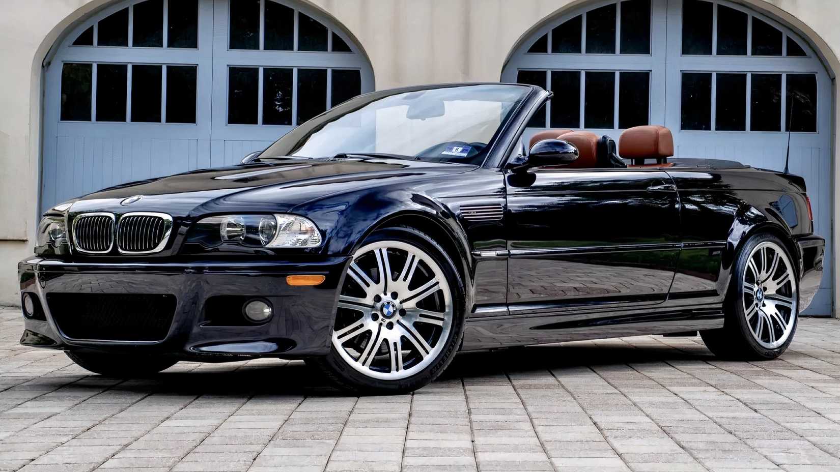 2006 BMW M3 Convertible front 3/4 shot