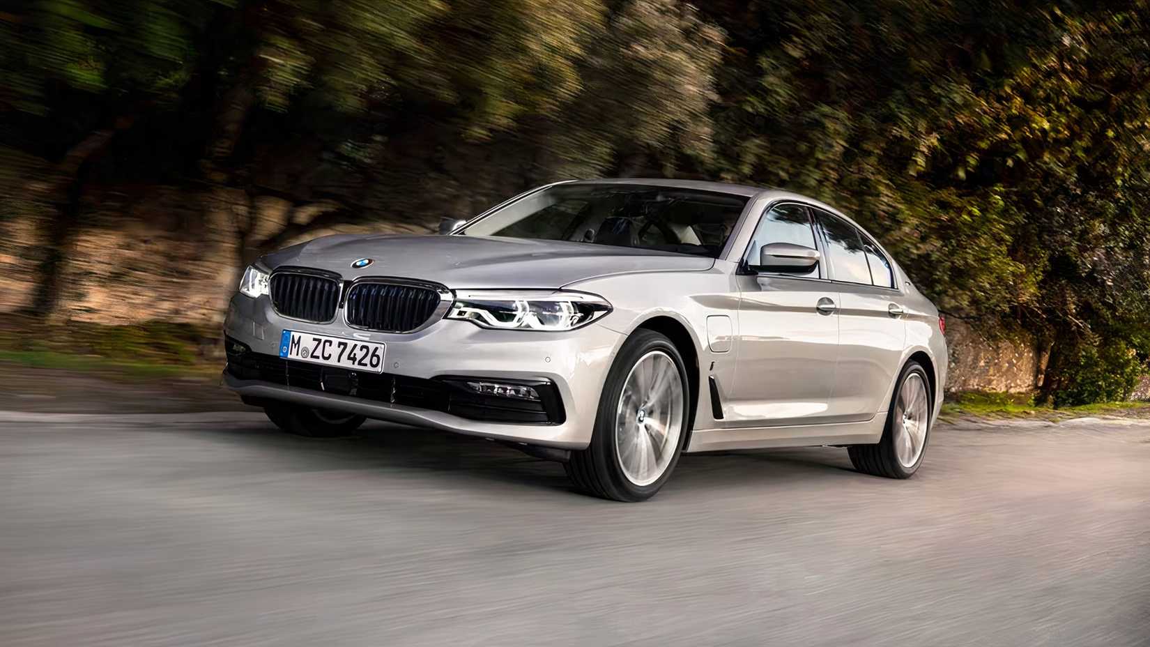 2018 BMW 530e front 3/4