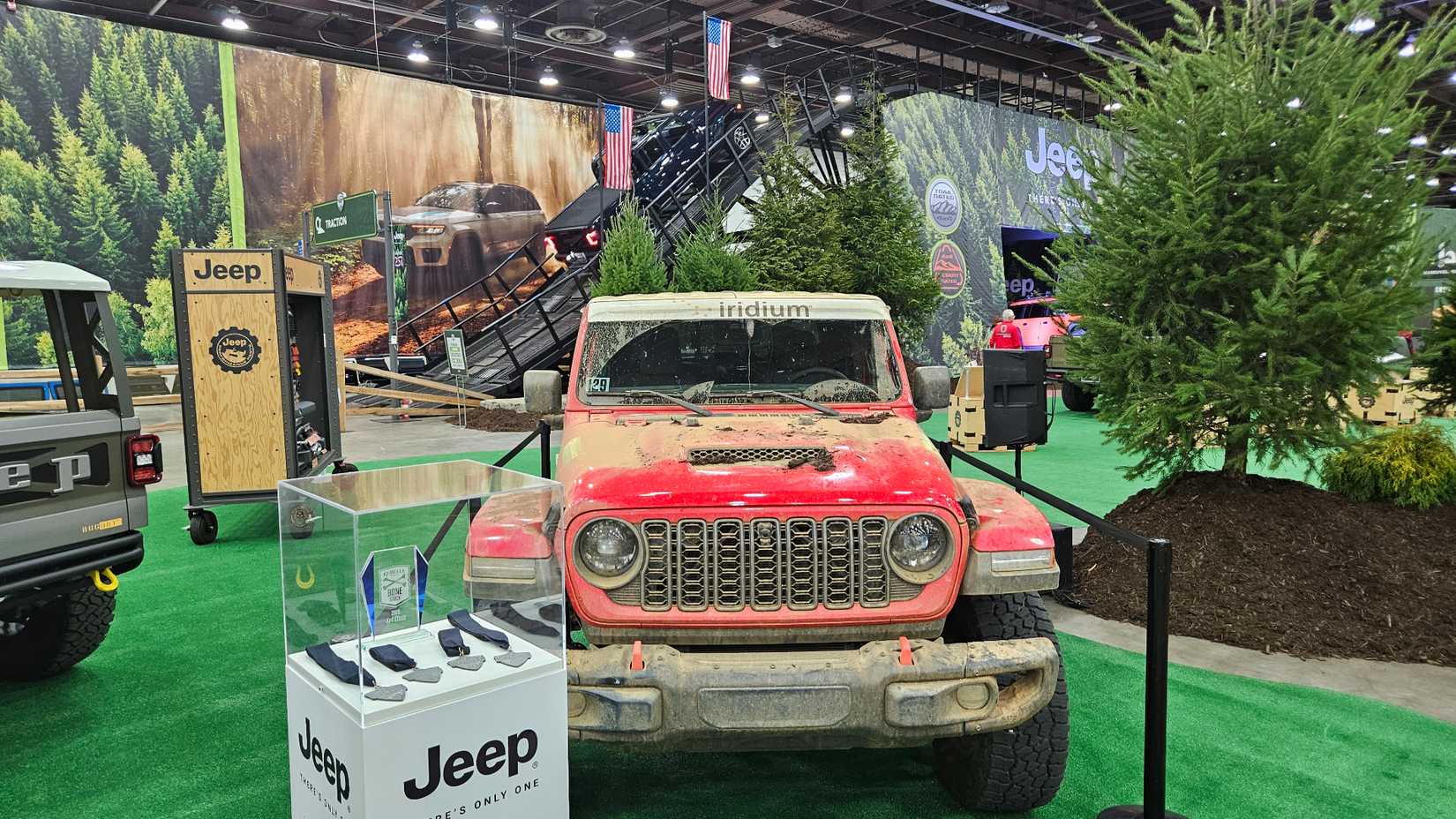 jeep-mojave-gladiator-test-track-2026-detautoshow