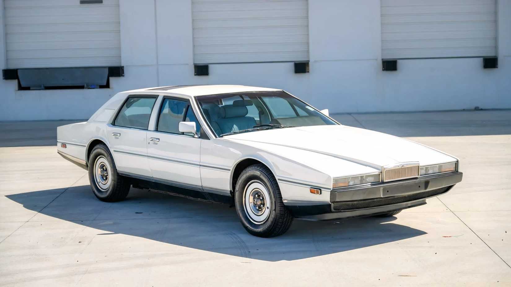 1982 Aston Martin Lagonda