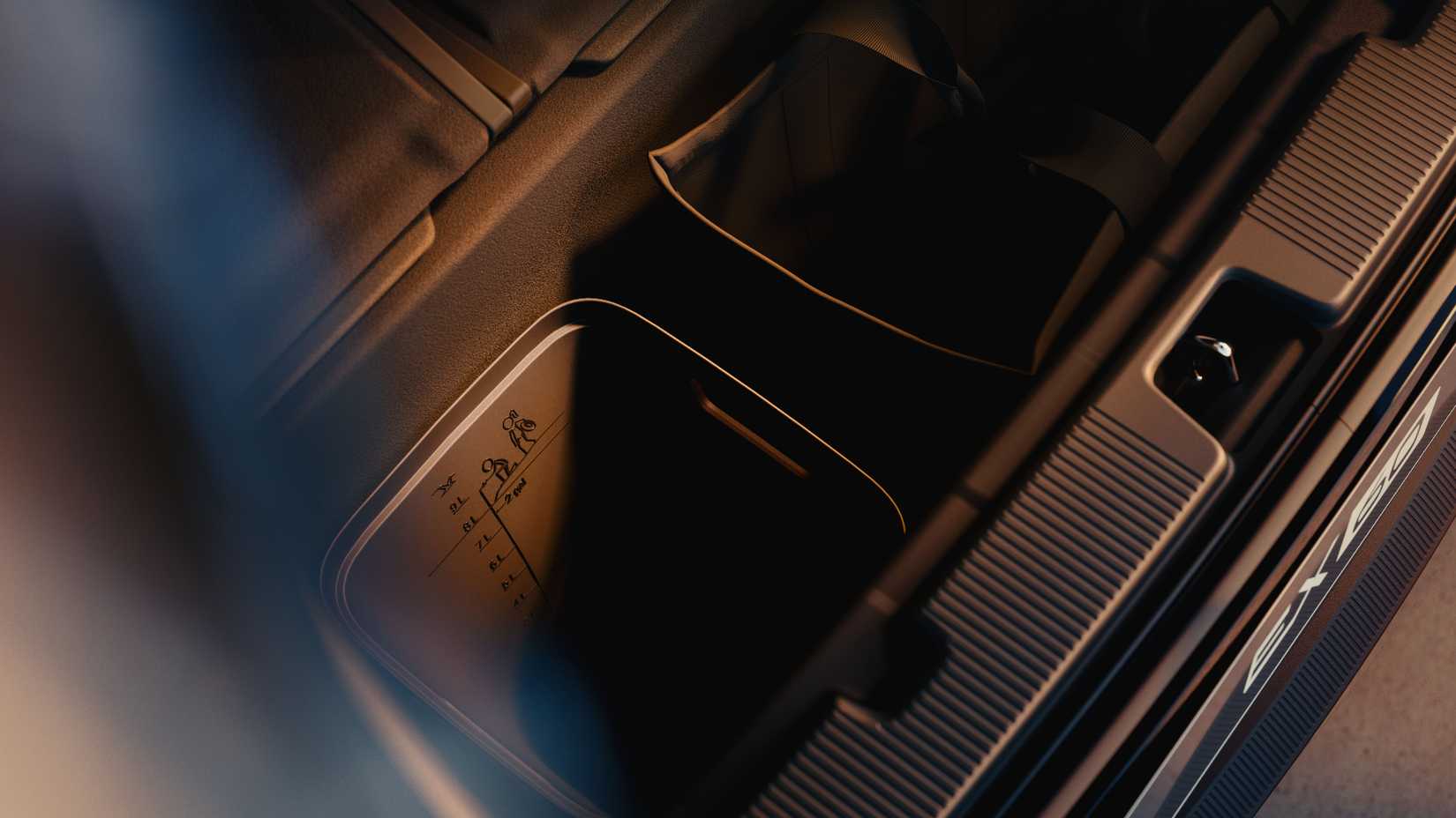 volvo-ex60-interior-smart-storage