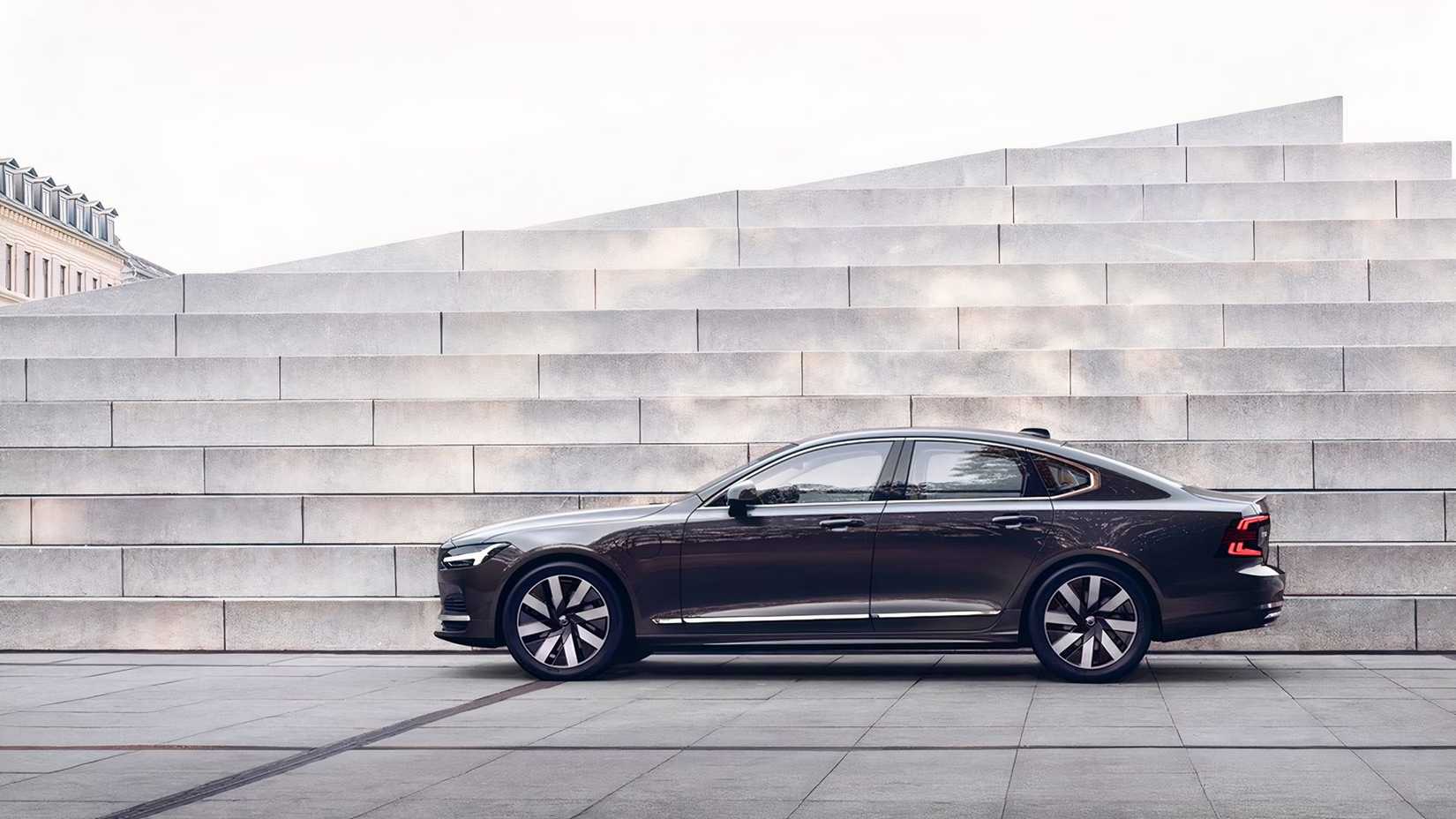 2024 Volvo S90