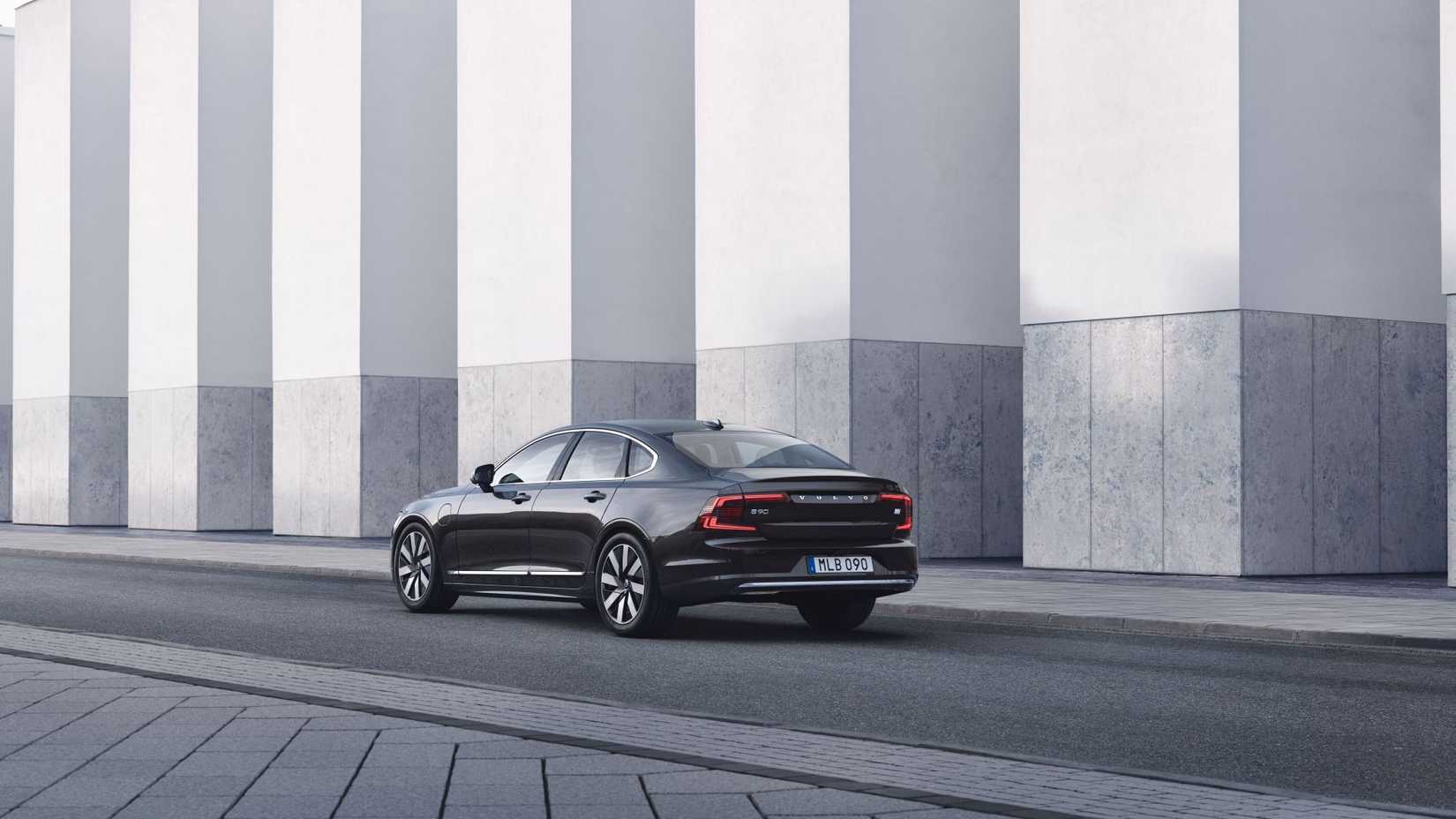 2024 Volvo S90