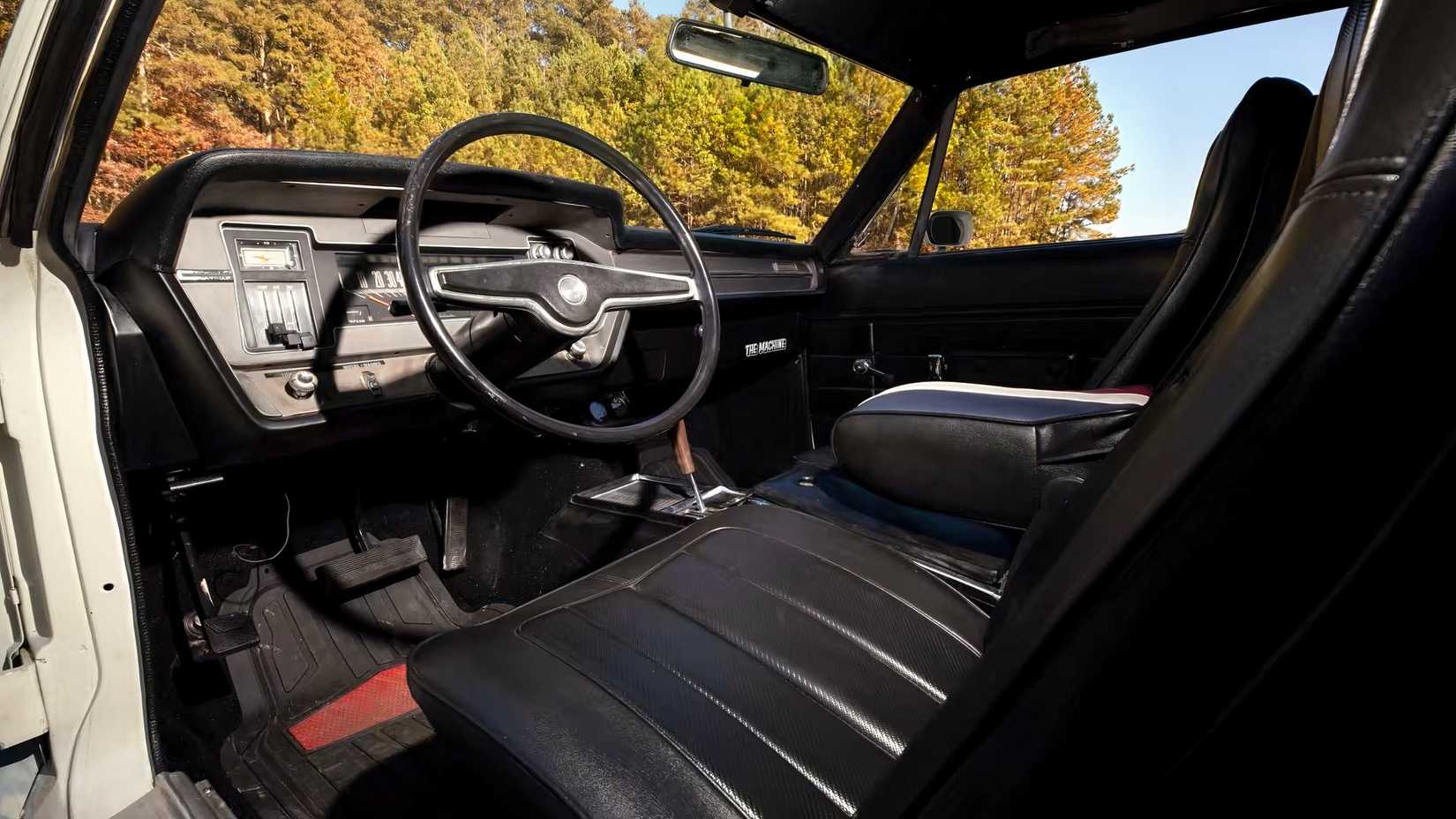 Vista interna da Máquina Rebelde AMC 1970