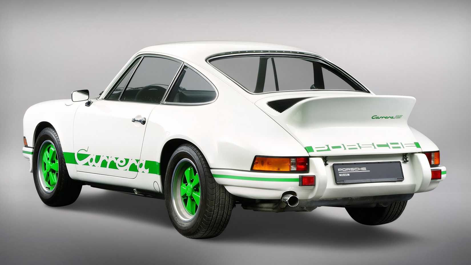 1992 Porsche 911 Carrera RS traseira 3/4 foto externa