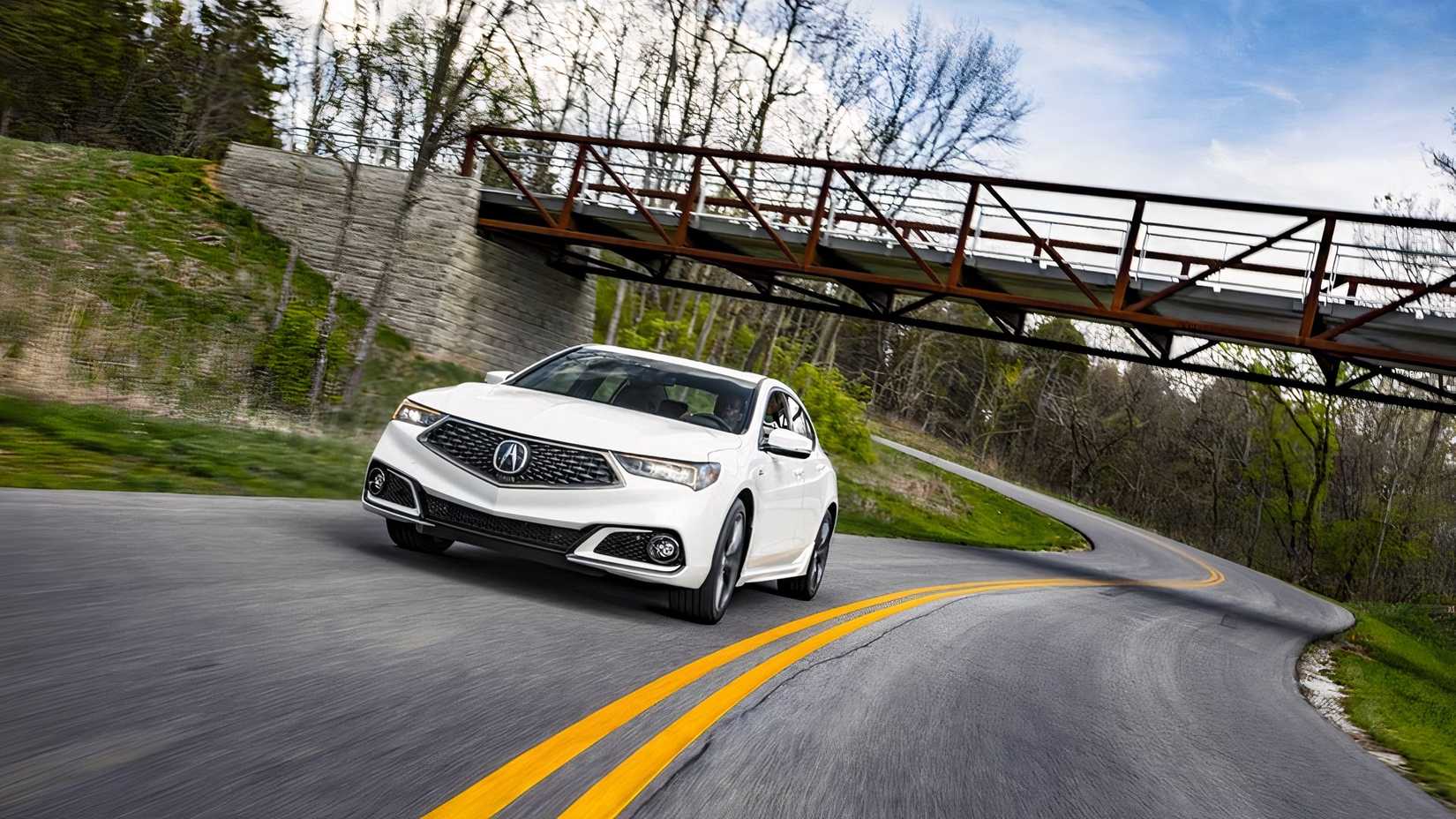 Foto de direção frontal do Acura TLX 2018