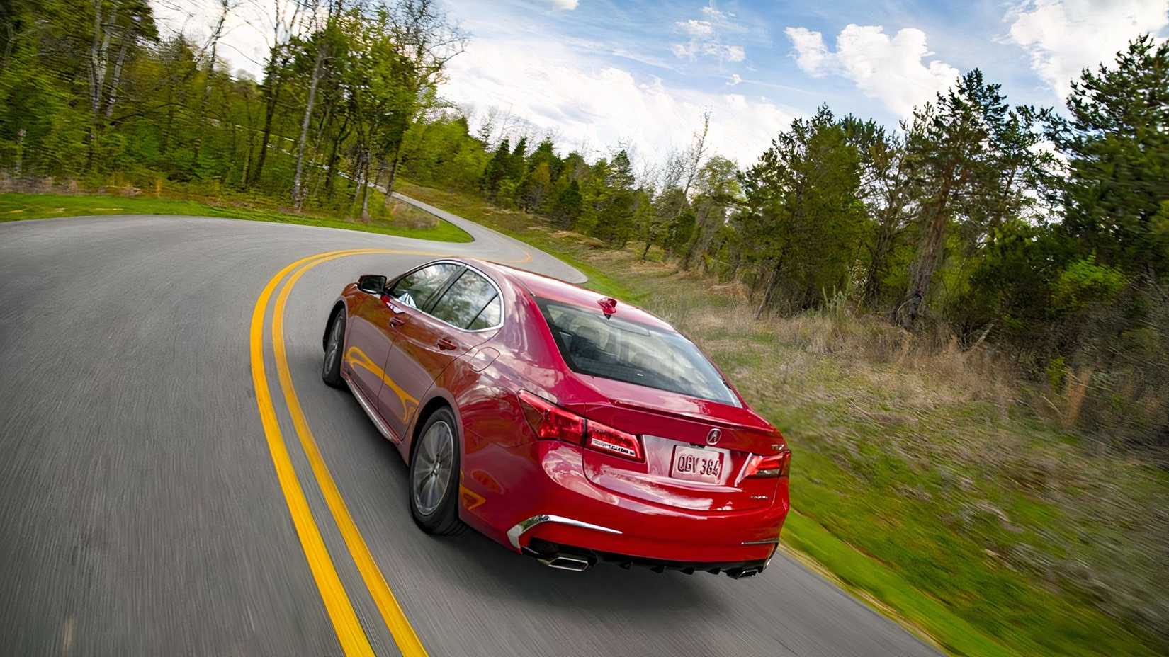 Vista de direção traseira superior do Acura TLX 2018