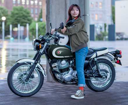 Herói Kawasaki W230 2026