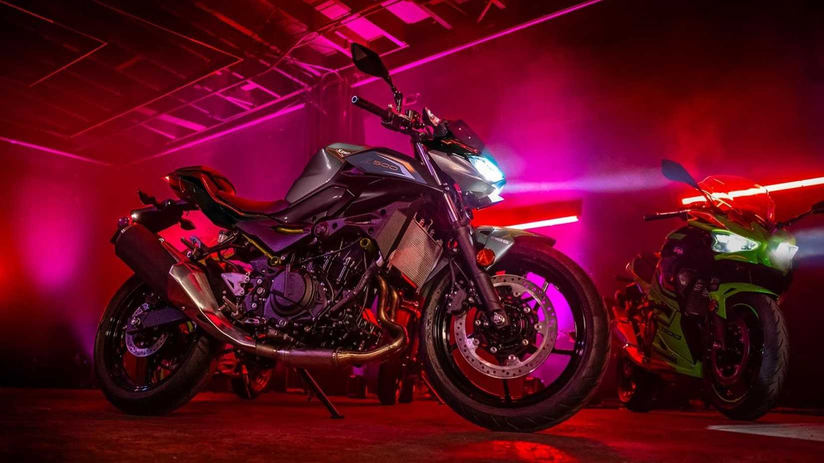 2026 Kawasaki Z500 ABS cinematic front third quarter view