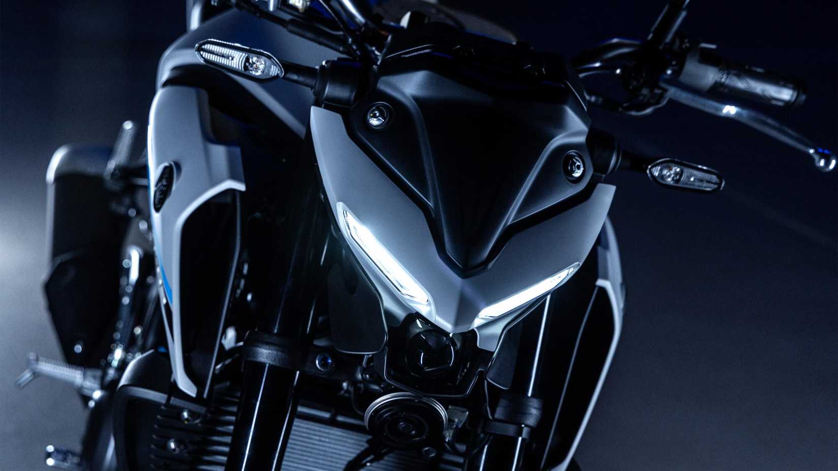 Foto aproximada do farol Yamaha MT-03 2026