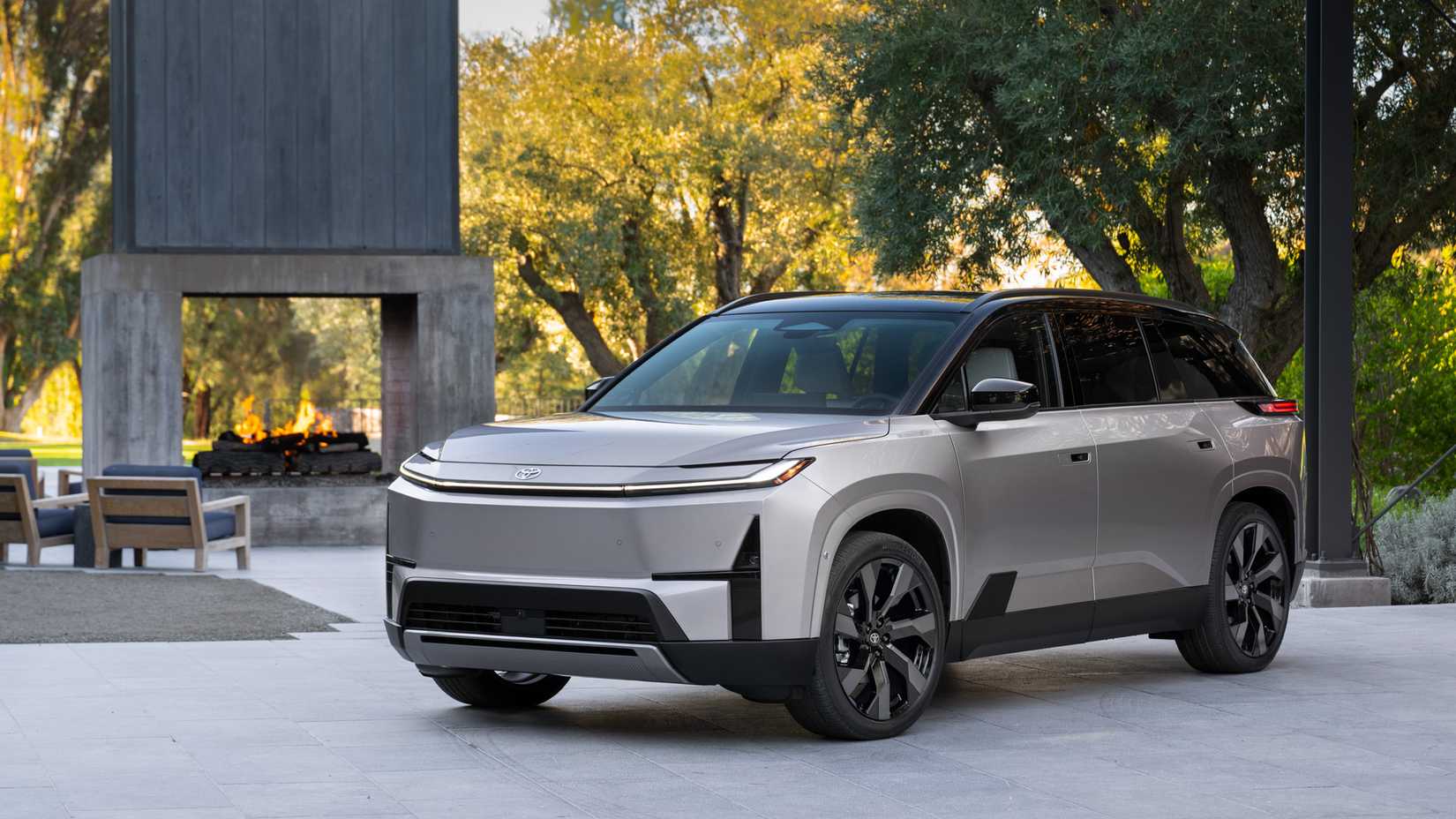 2027 Toyota Highlander-12