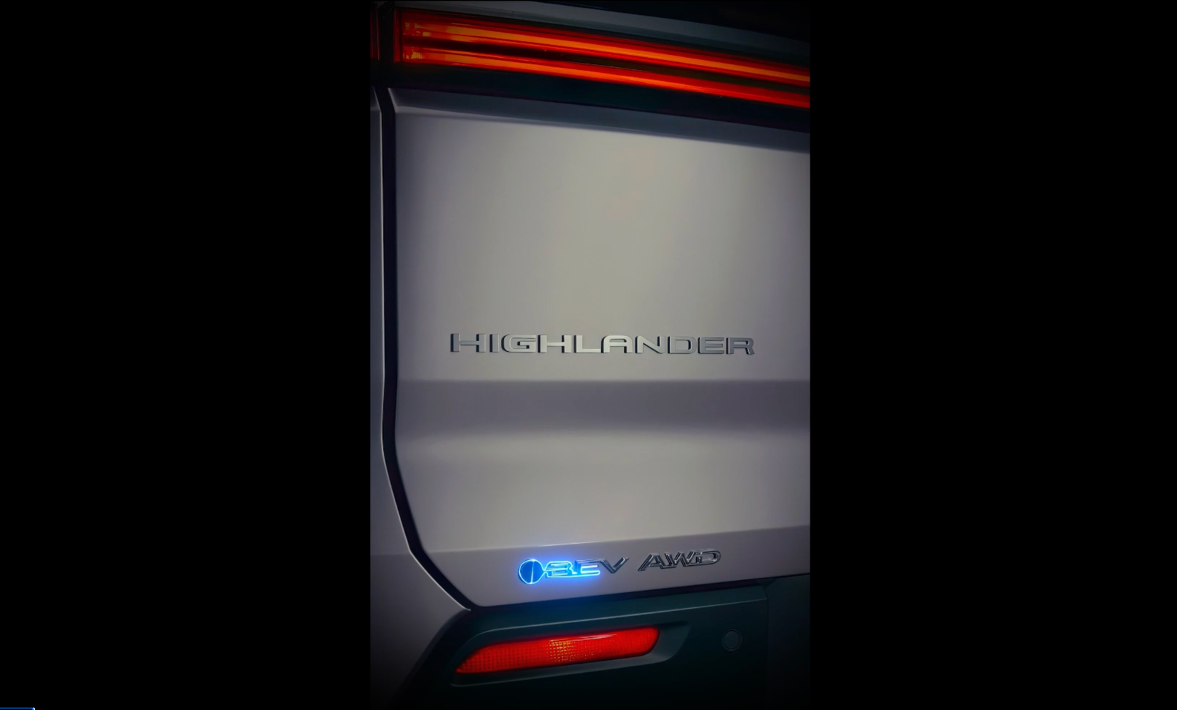 2027 TOYOTA HIGHLANDER LIFTGATE TEASER 
