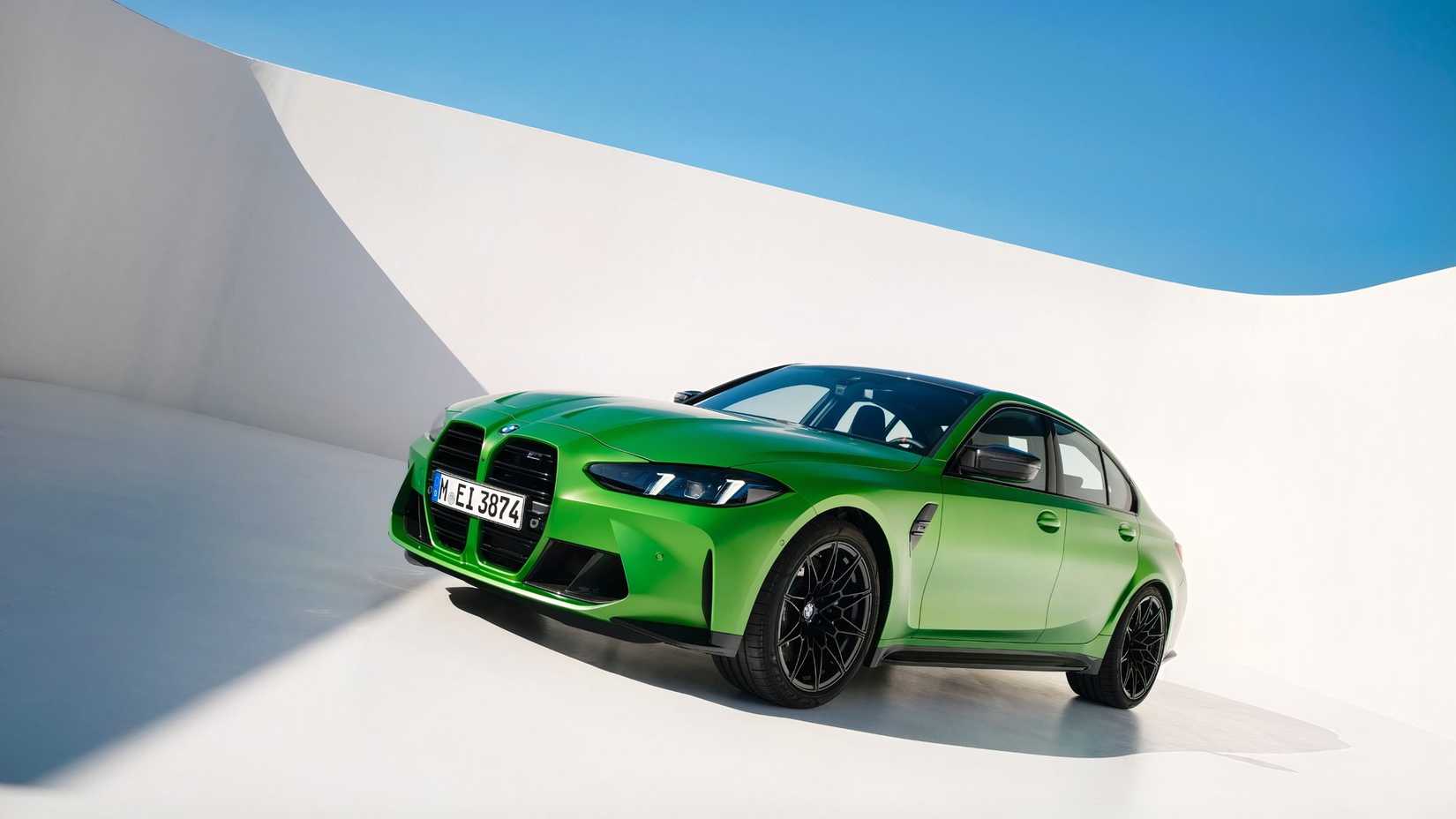 BMW M3 G80 front 3/4 view