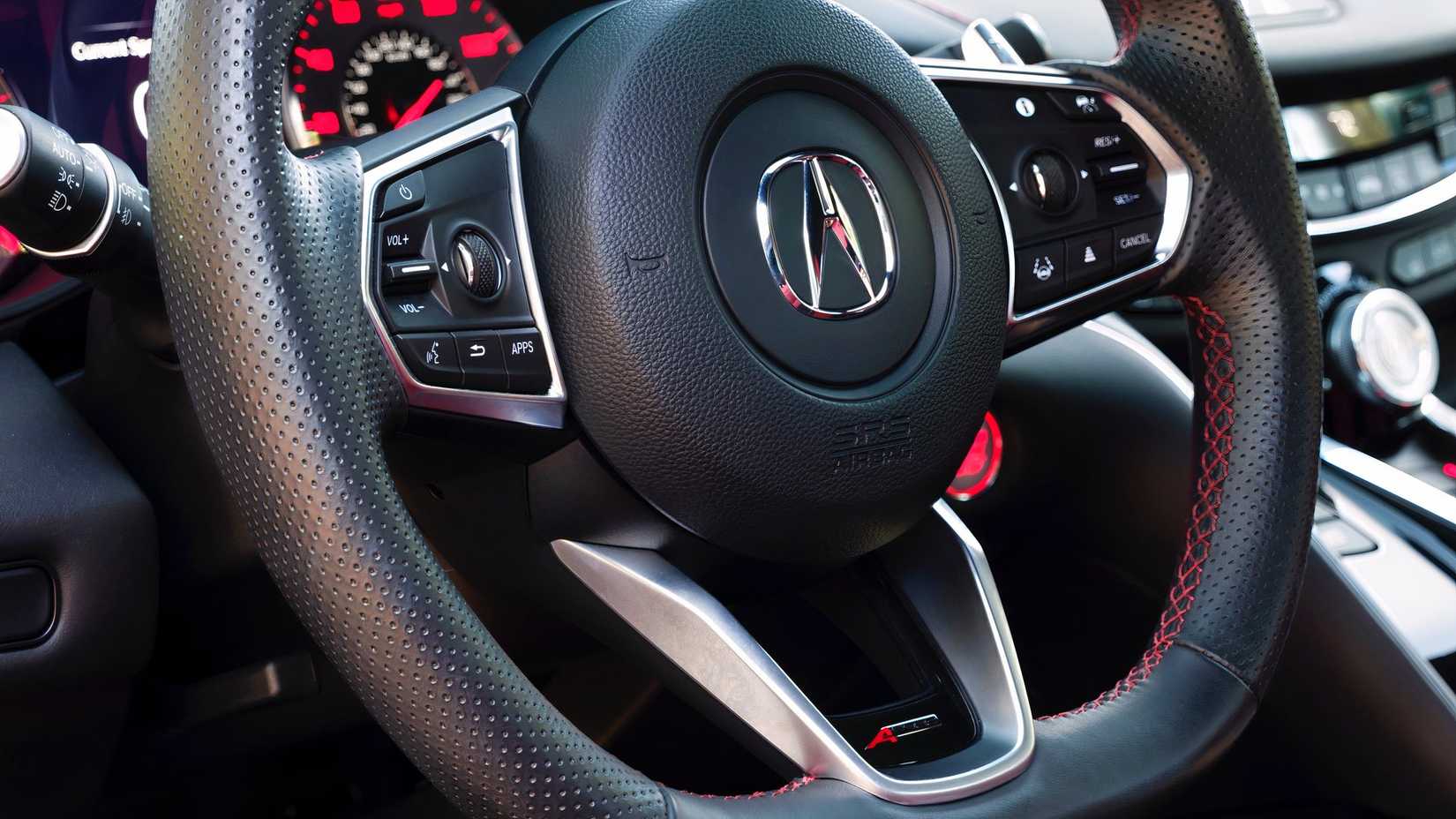 Foto do interior do Acura TLX 2020, close-up do volante