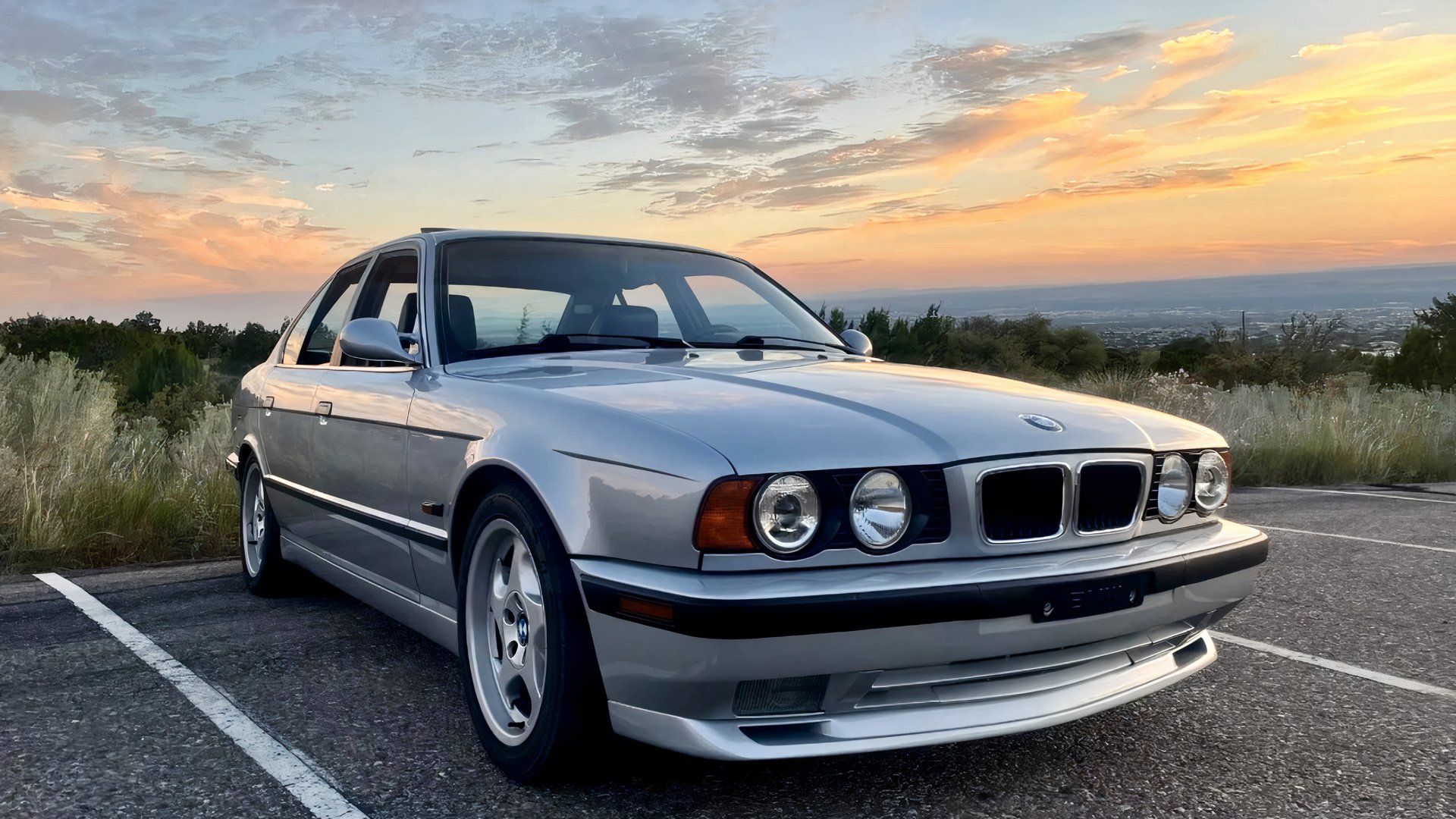자연흡기 V8 BMW M5, 당신이 몰랐던 모델.
