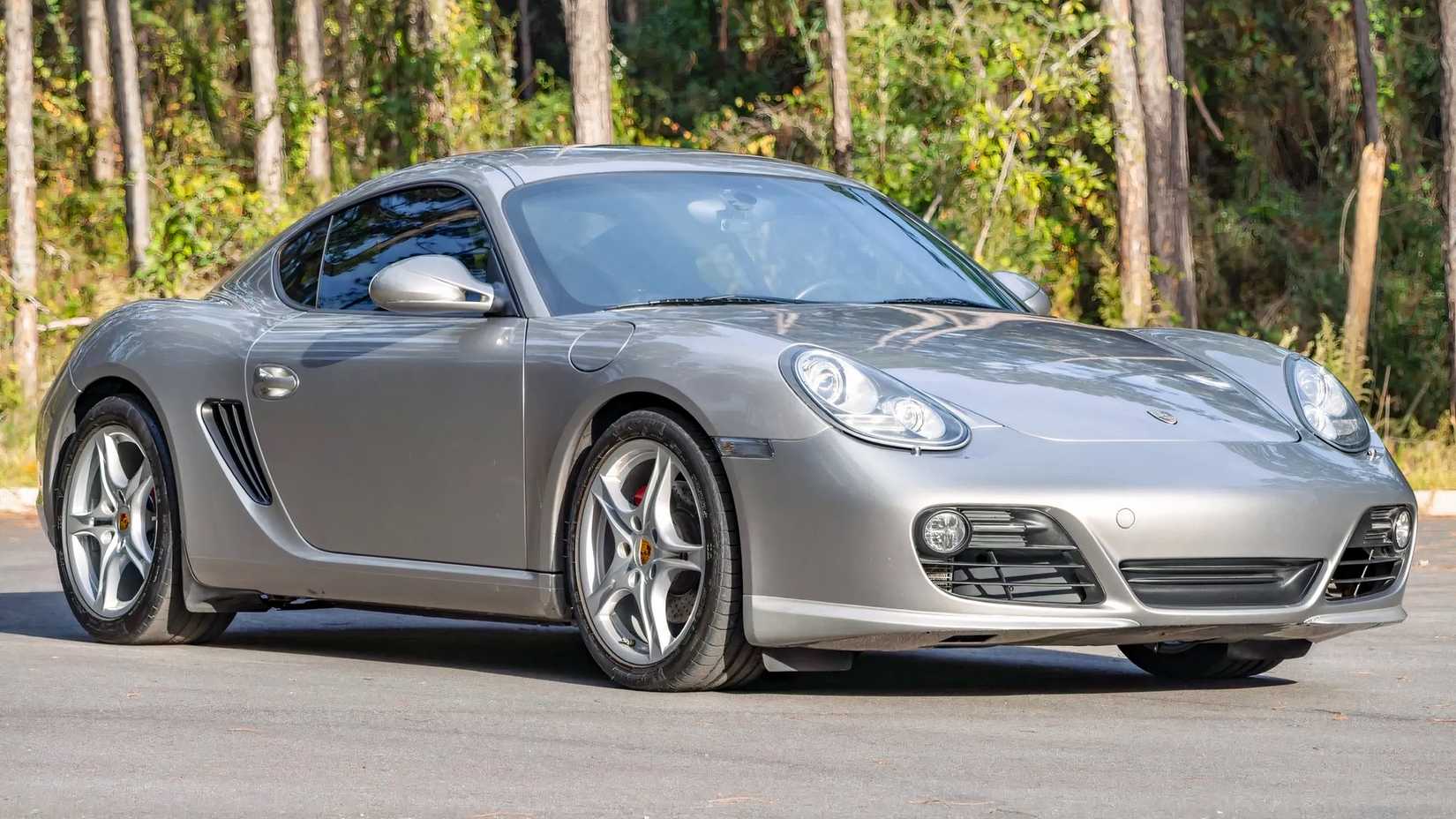 2011 Porsche Cayman S front 3/4