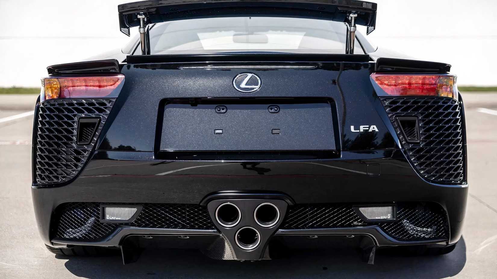 Lexus LFA rear shot