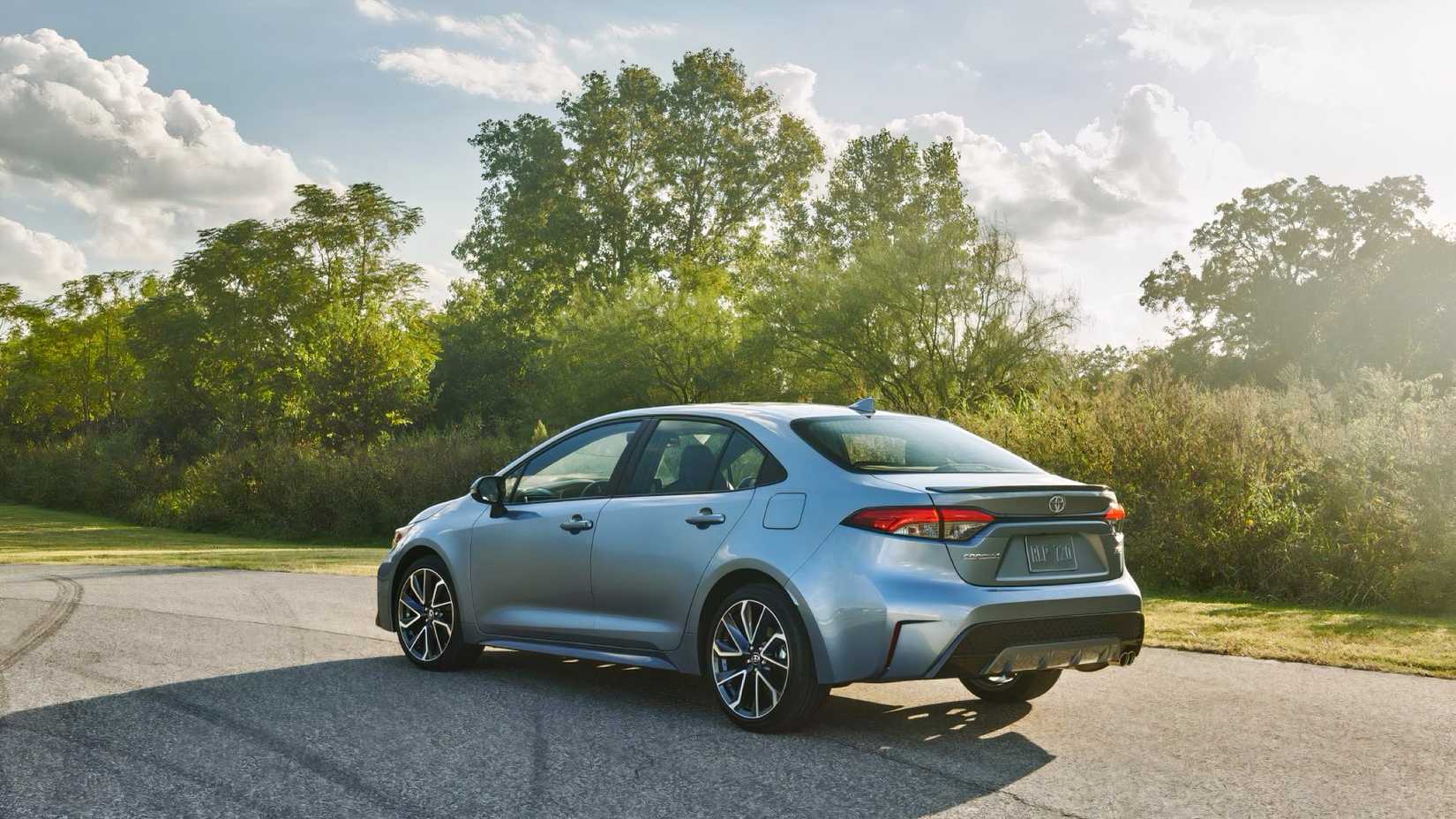 2020 Toyota Corolla rear 3/4