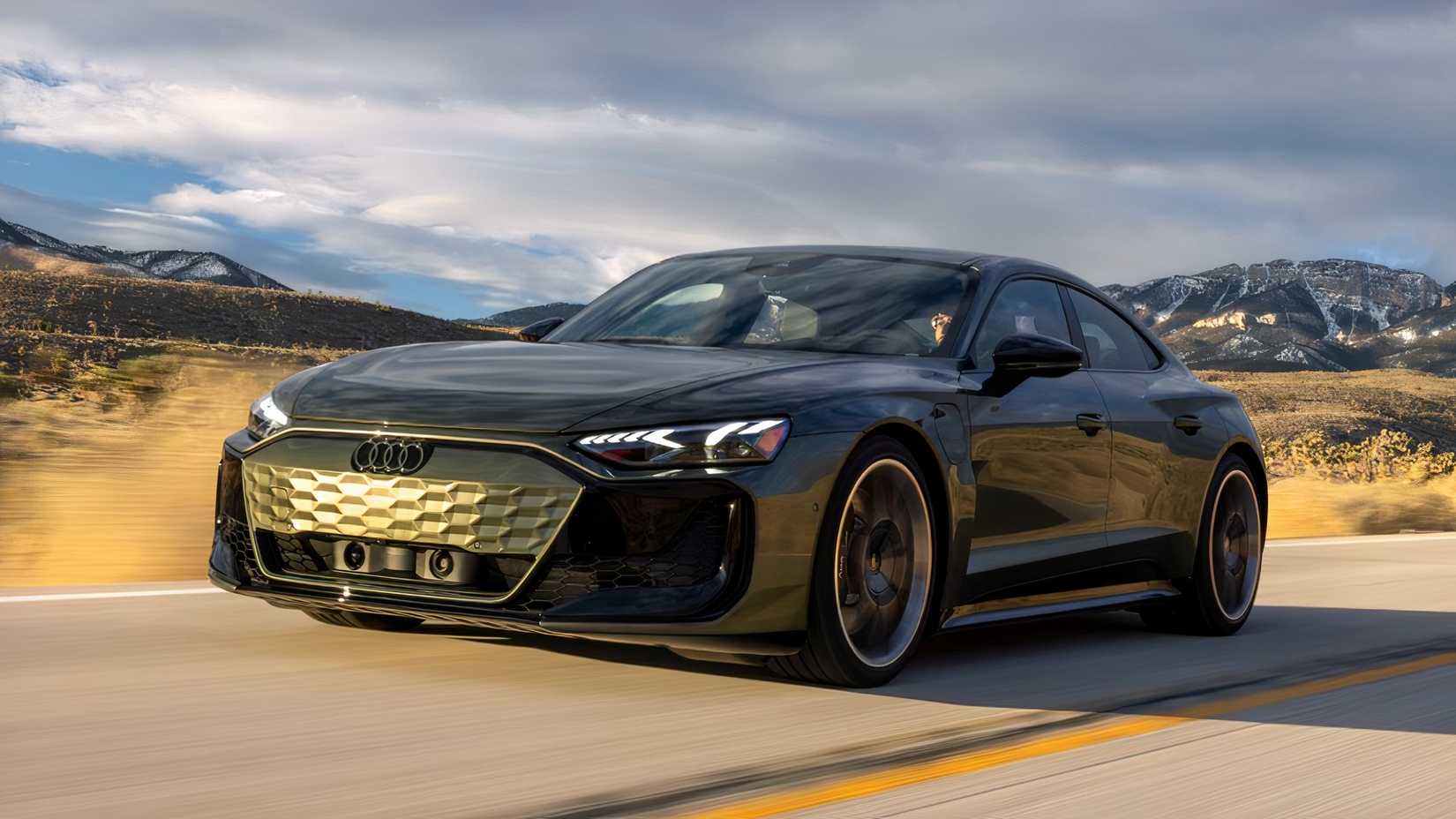 2026 Audi RS e‑tron GT Performance front 3/4