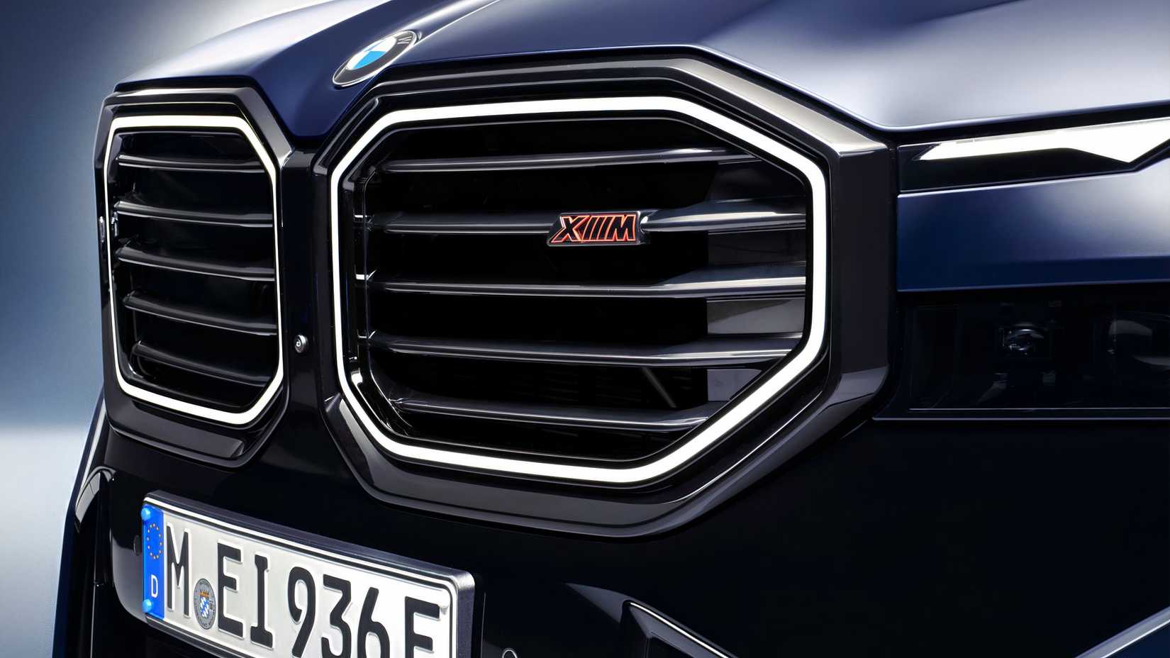 2026 BMW XM Label grille