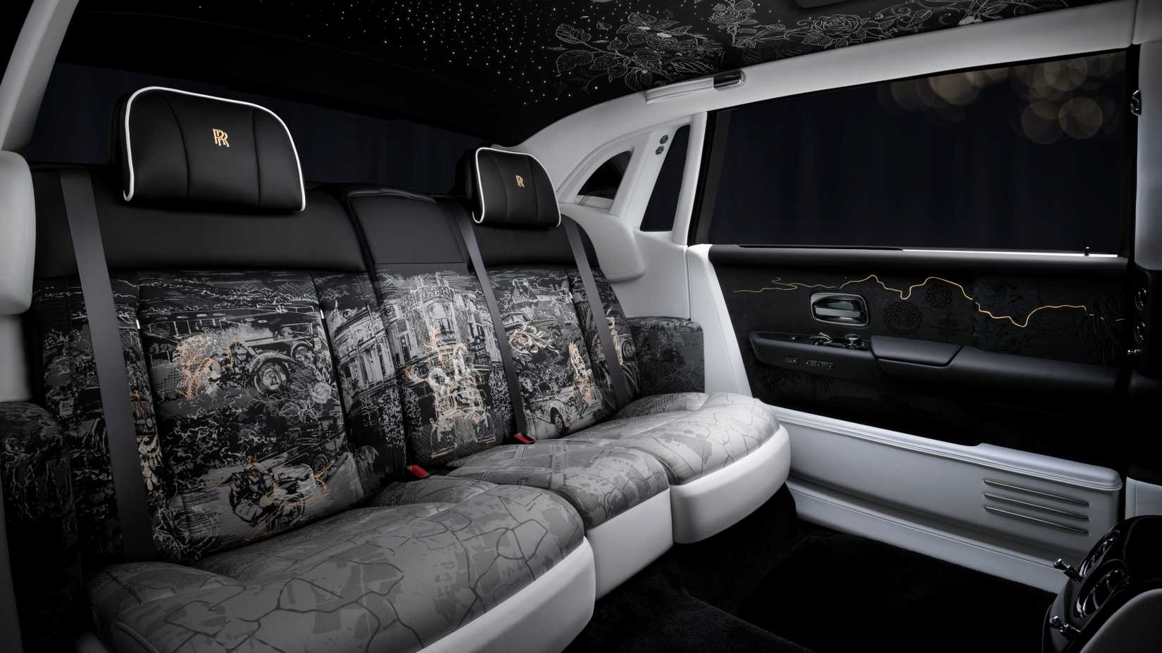 Rolls-Royce Phantom rear seats
