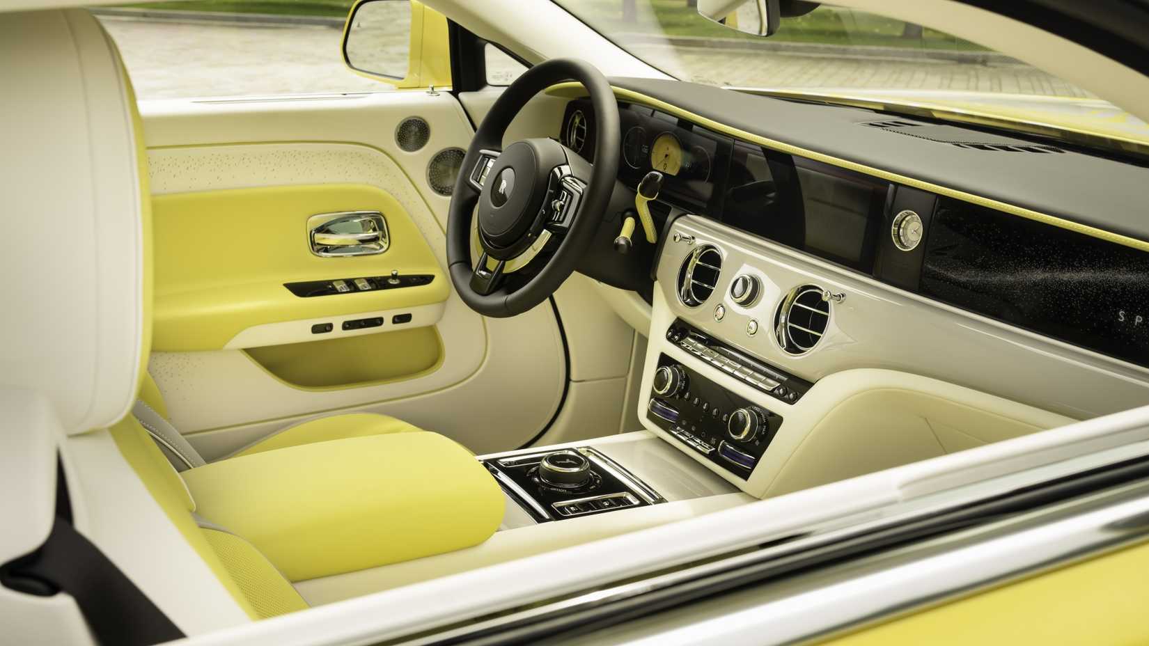 Rolls-Royce Spectre interior
