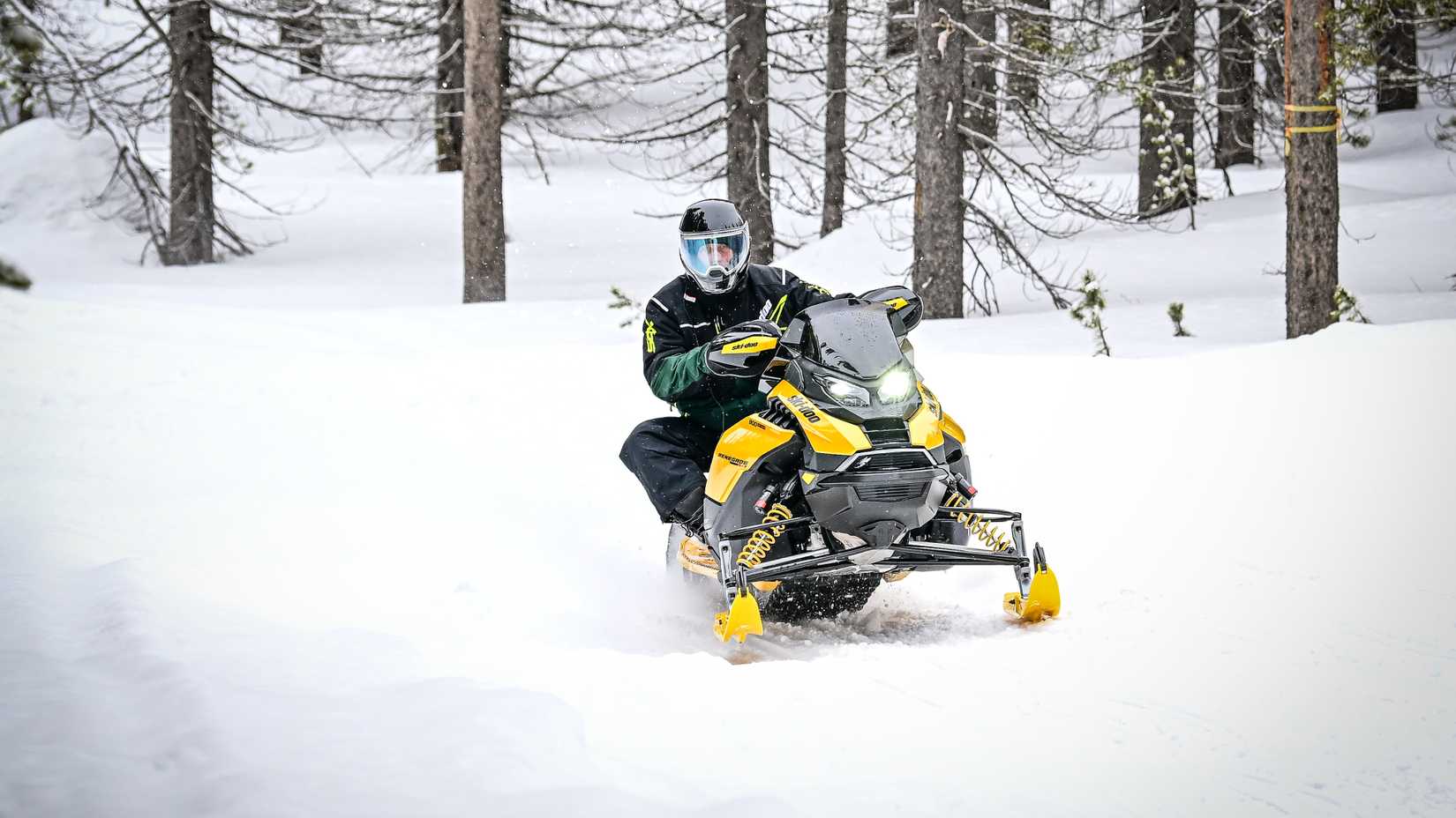 2027 Ski-Doo Renegade X-RS West Yellowstone