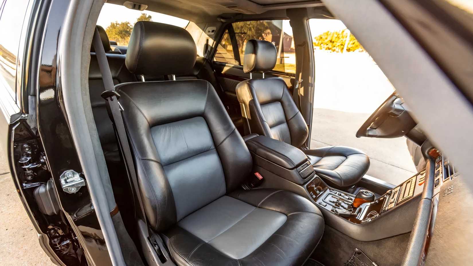 Mercedes-Benz S600 1997