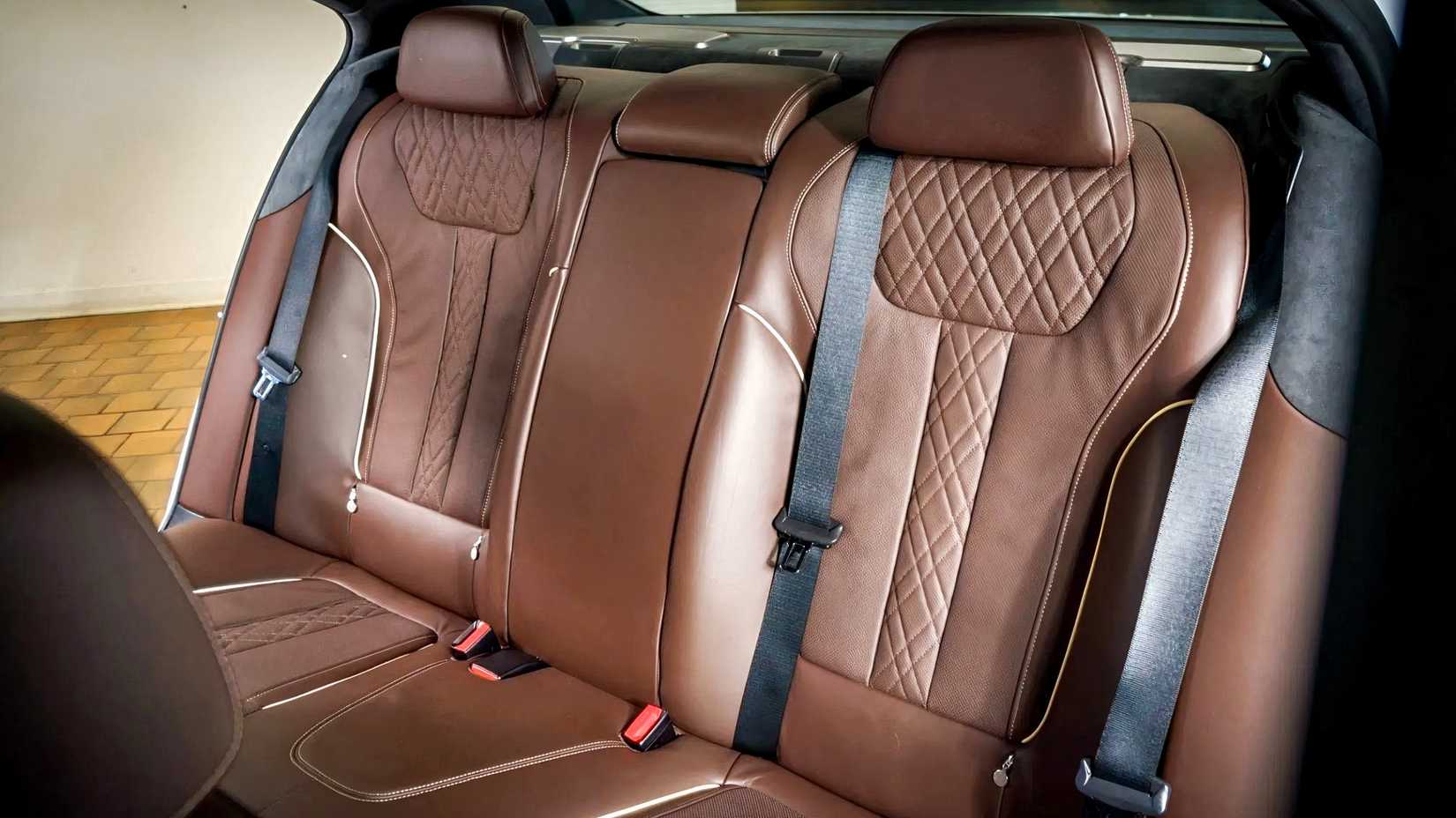 2016 BMW 750i xDrive M Sport