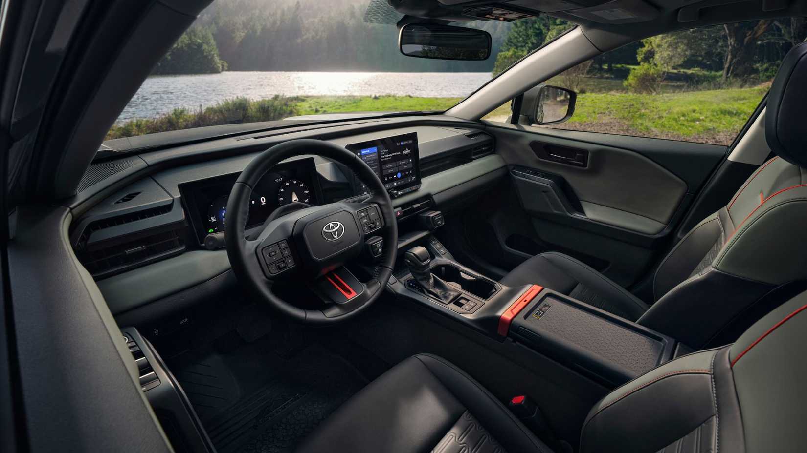 Interior do Toyota RAV4 PHEV