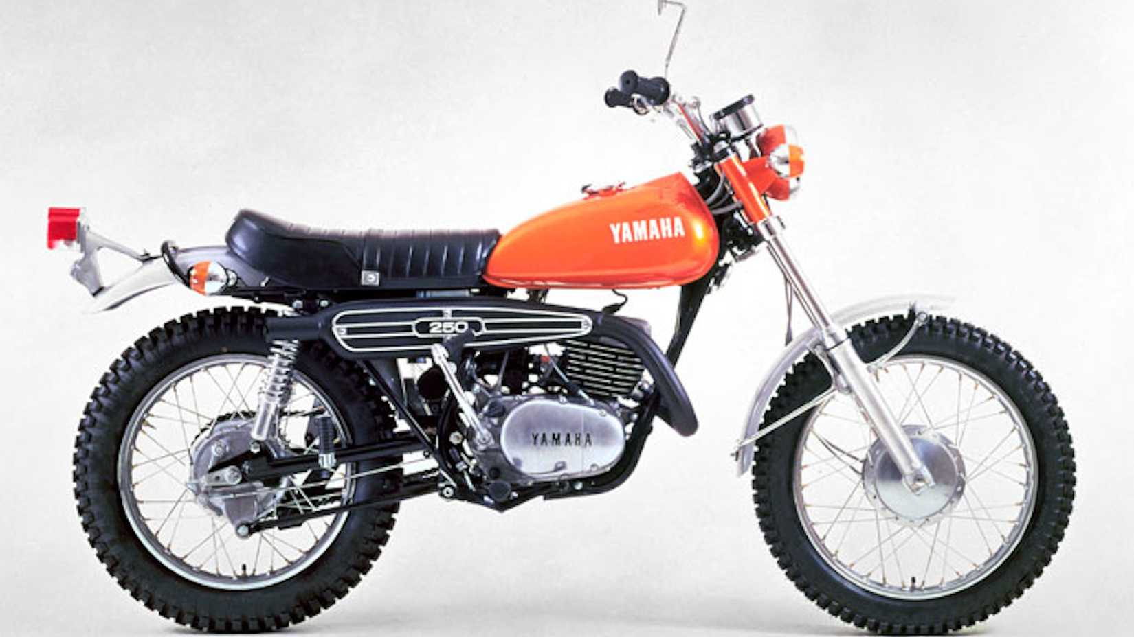 YamahaDT250