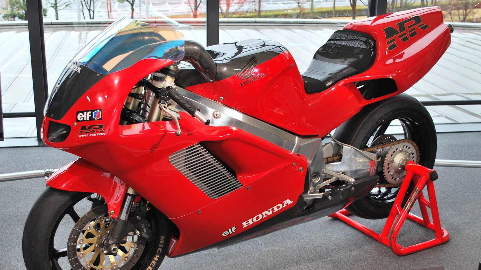 1992 Honda NR7508