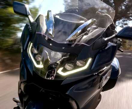 BMW K 1600 GTL é a full-dresser mais potente com motor de seis cilindros