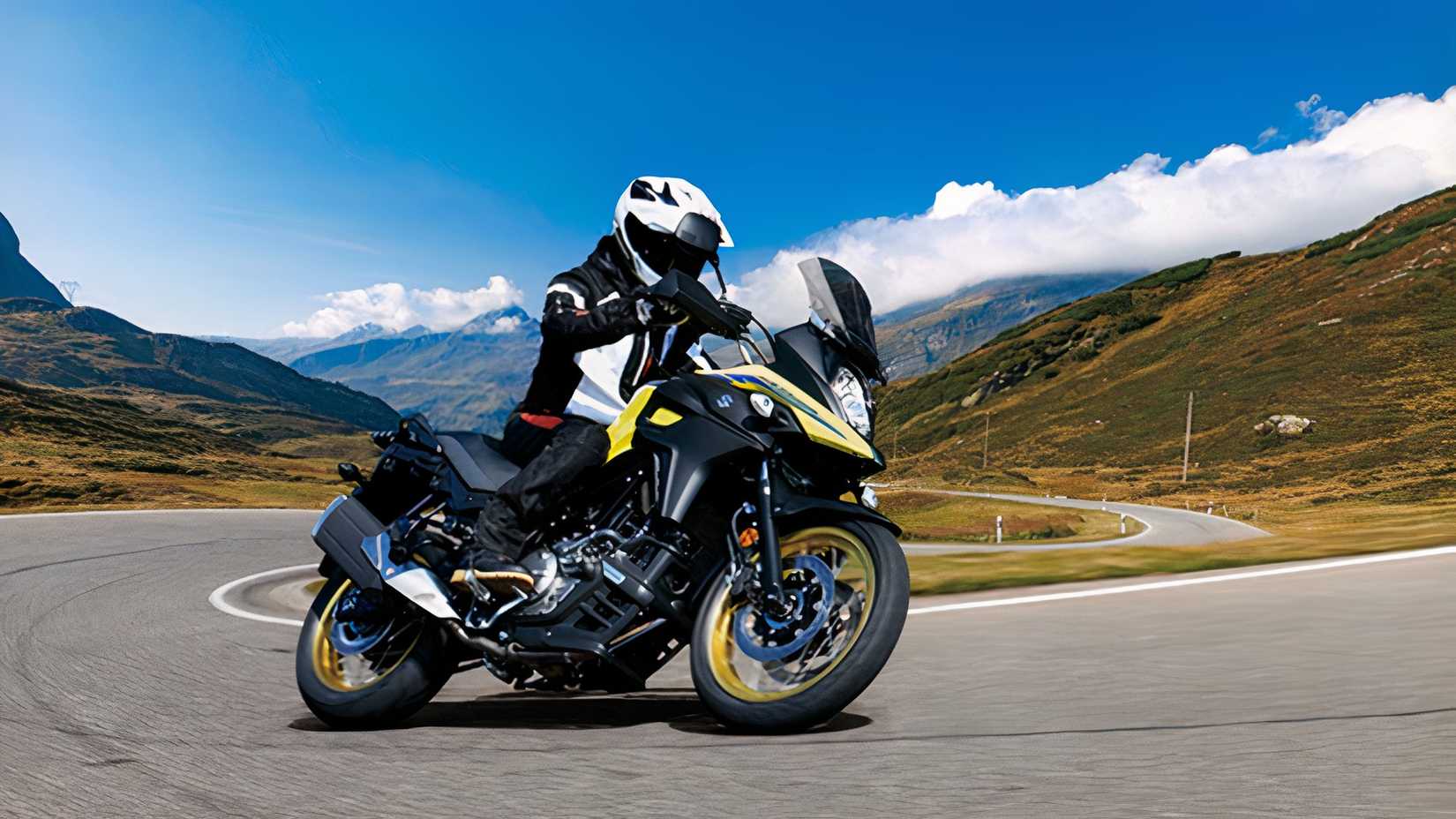 2025 Suzuki V-Strom 650 XT