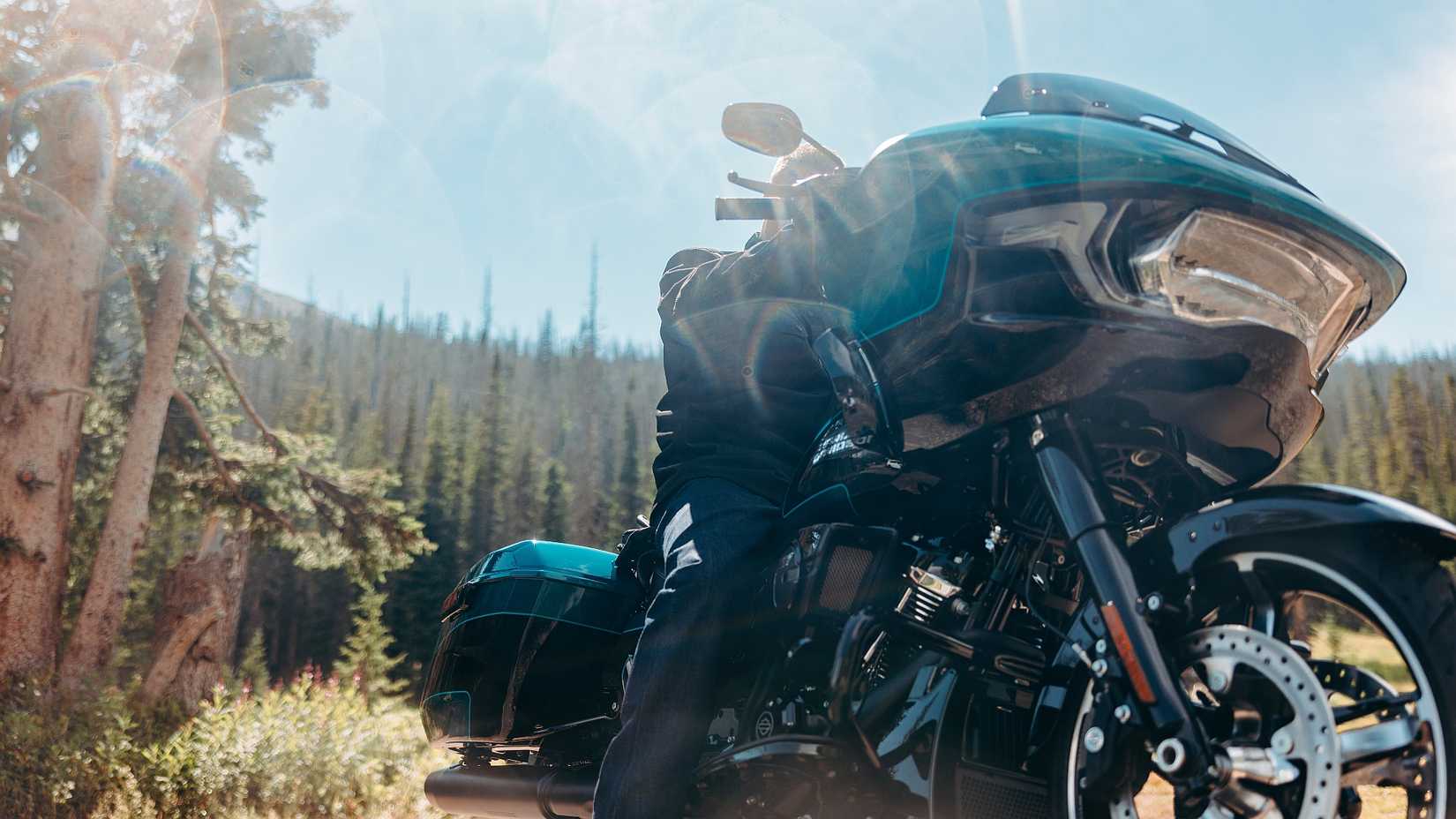 2026 Harley-Davidson Road Glide close-up front quarter shot