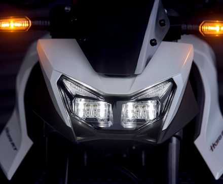 Farol Hornet Honda CB750 2026