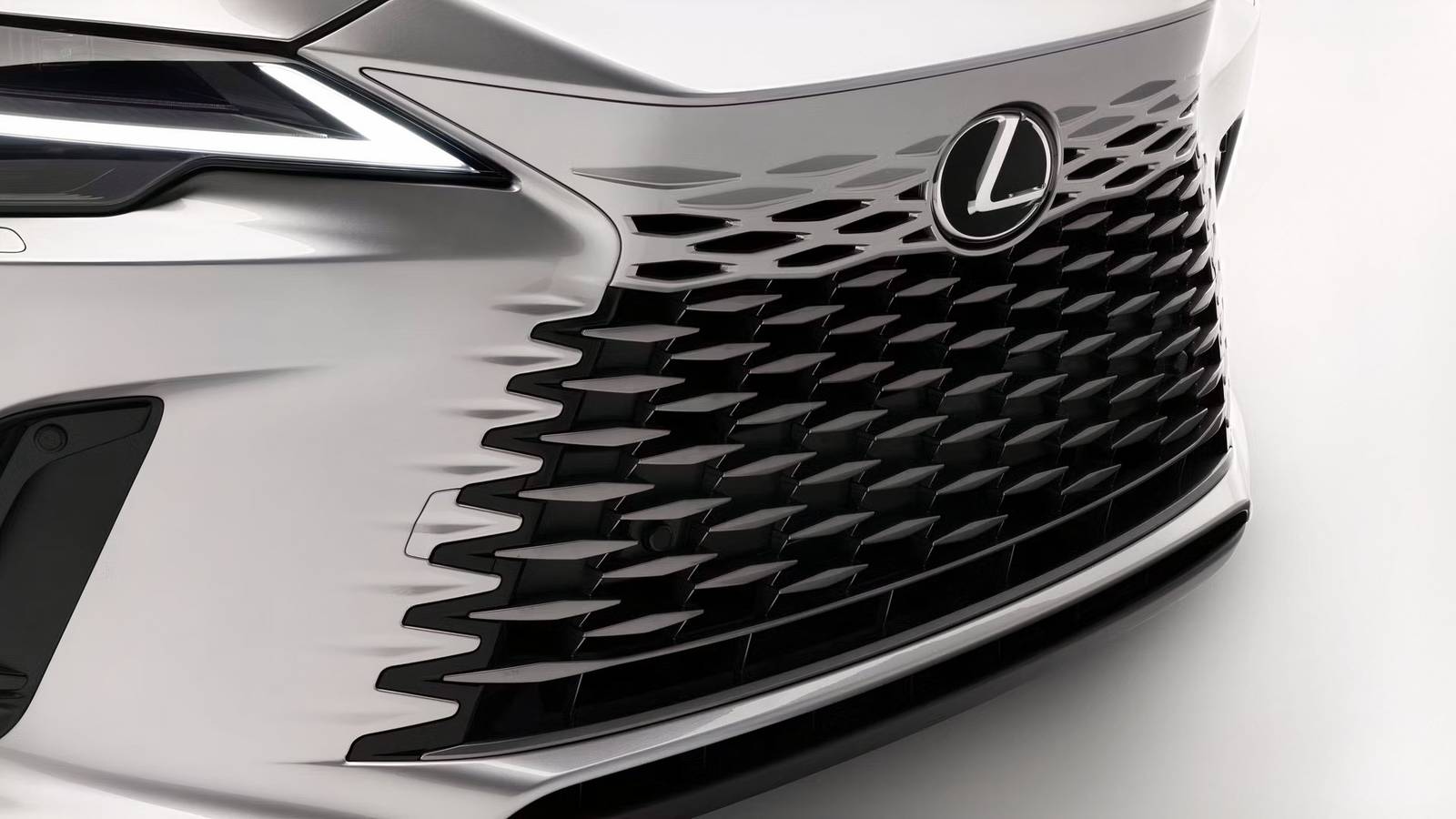 The Luxury SUV With 6.5x Fewer Complaints Than Its German Rival