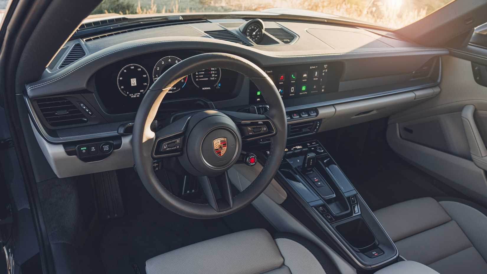 911 Carrera dashboard