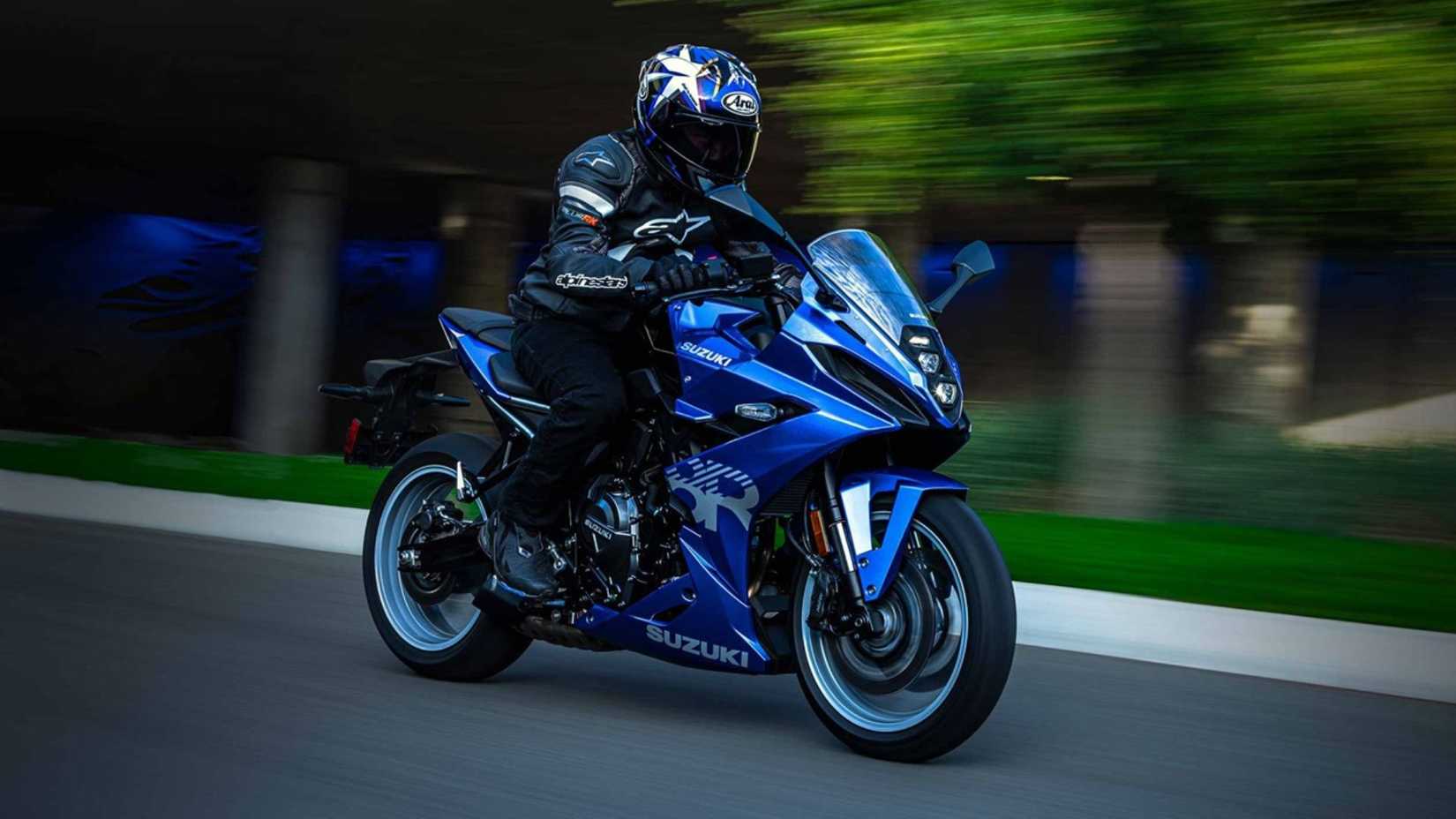 2026 Suzuki GSX-8R 