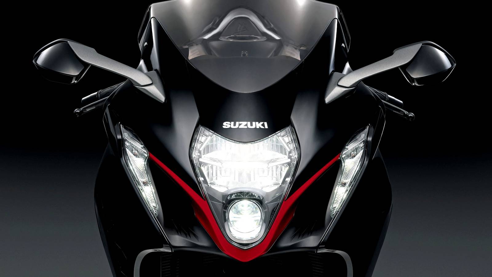 Motociclo Suzuki Hayabusa in strada con motore da 1,340cc, progettato per durata e prestazioni