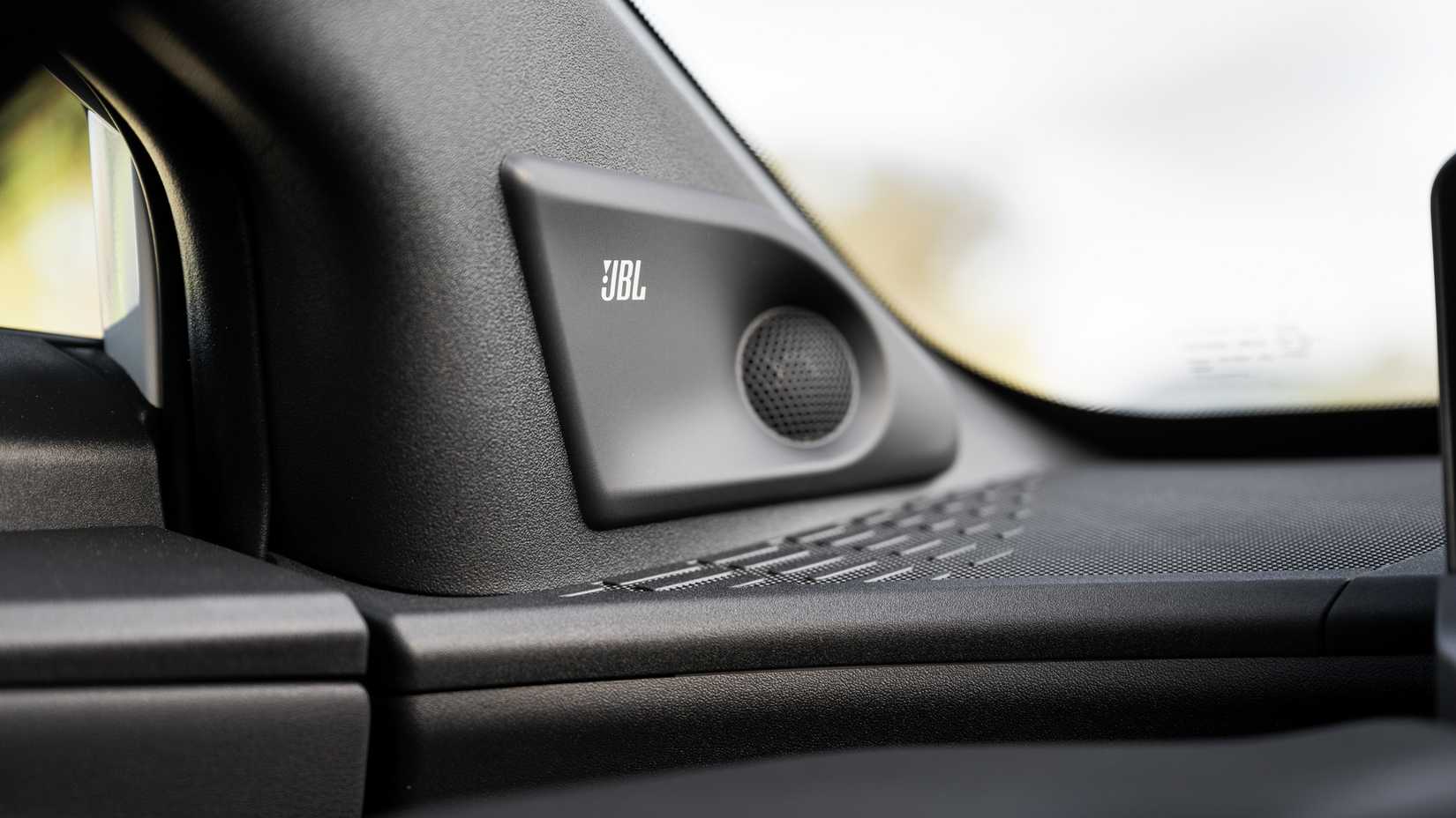 2026 Toyota bZ Woodland-10