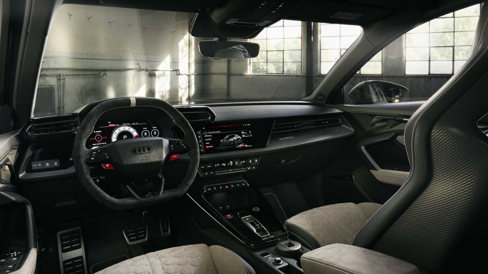 2027 Audi RS 3 Competition Limited 3-1