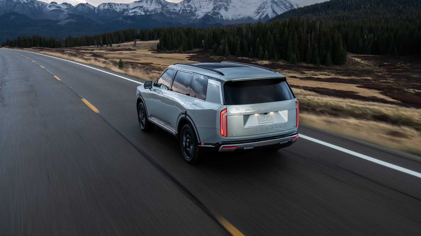 2027 Kia Telluride Hybrid-28