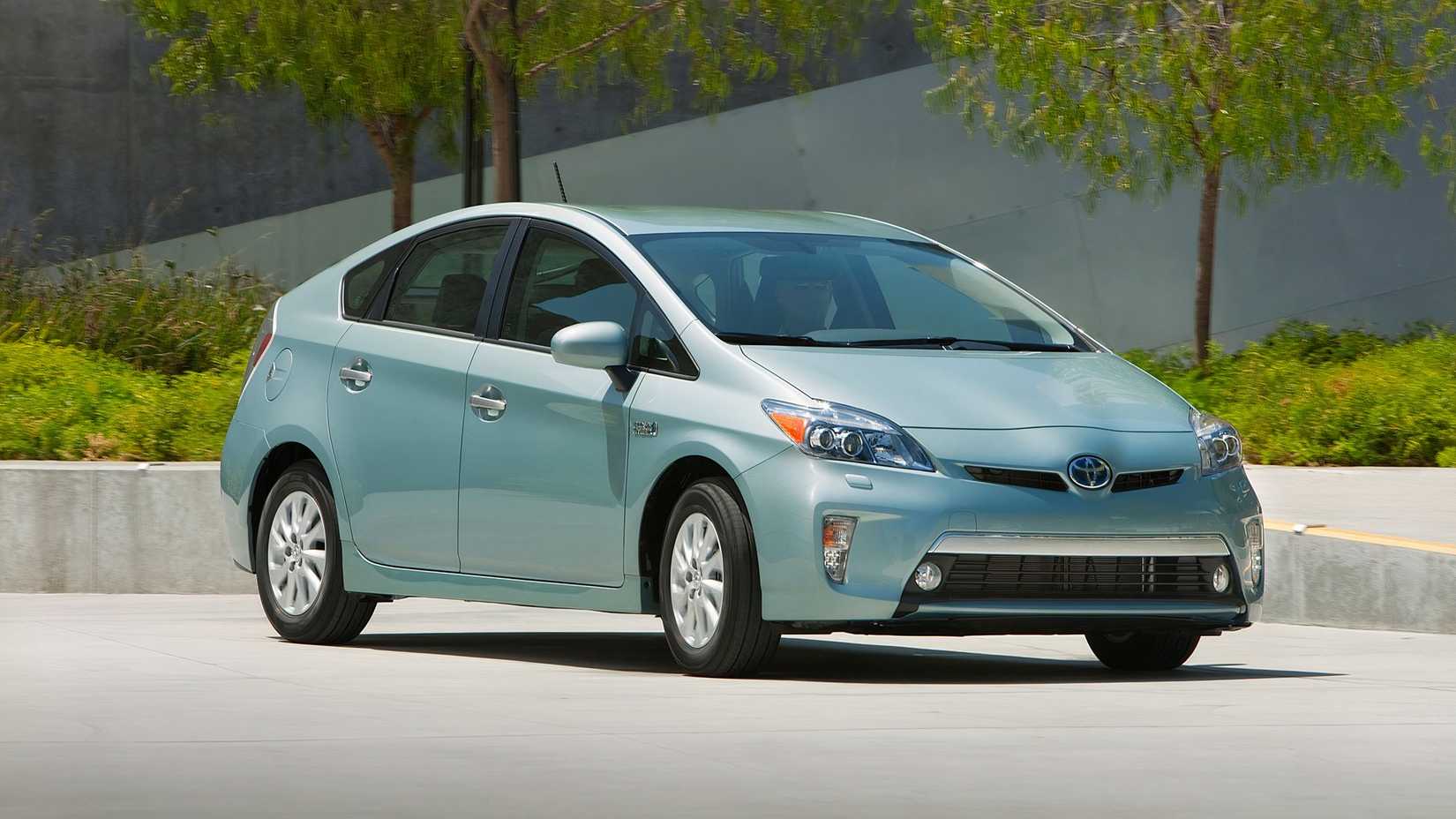 Tiro frontal híbrido do Toyota Prius 2012 