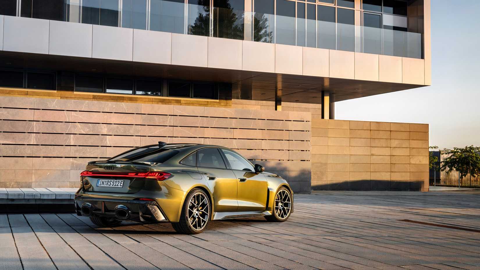 2026 Audi RS5 rear-end 