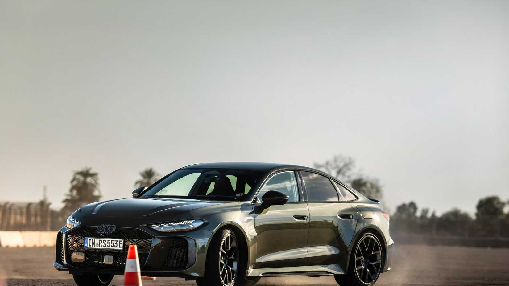 2026 Audi RS 5 in Green front shot
