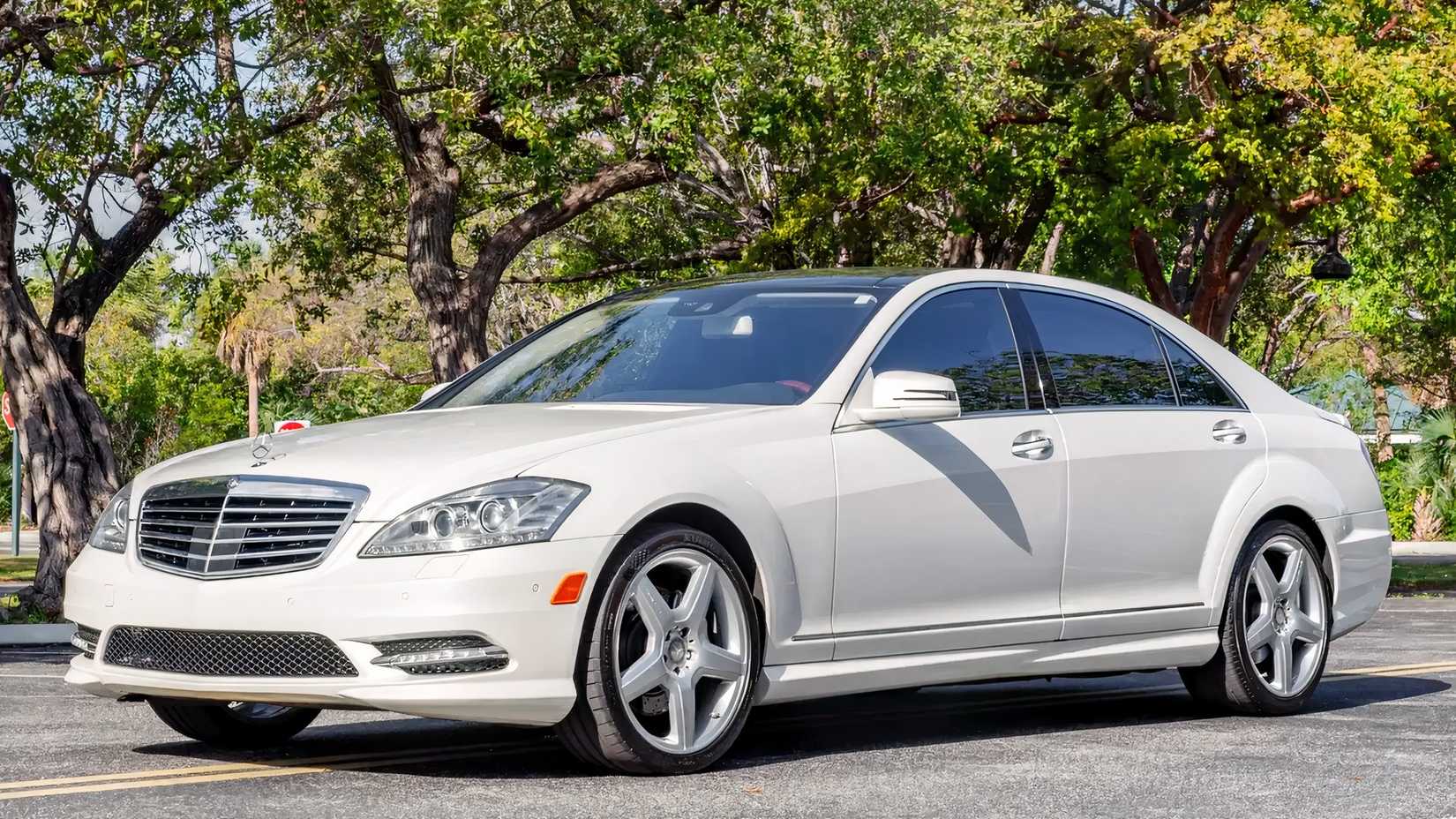 2013_mercedes-benz_s550 front shot