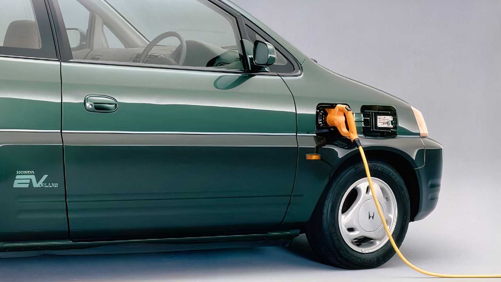 green Honda EV Plus